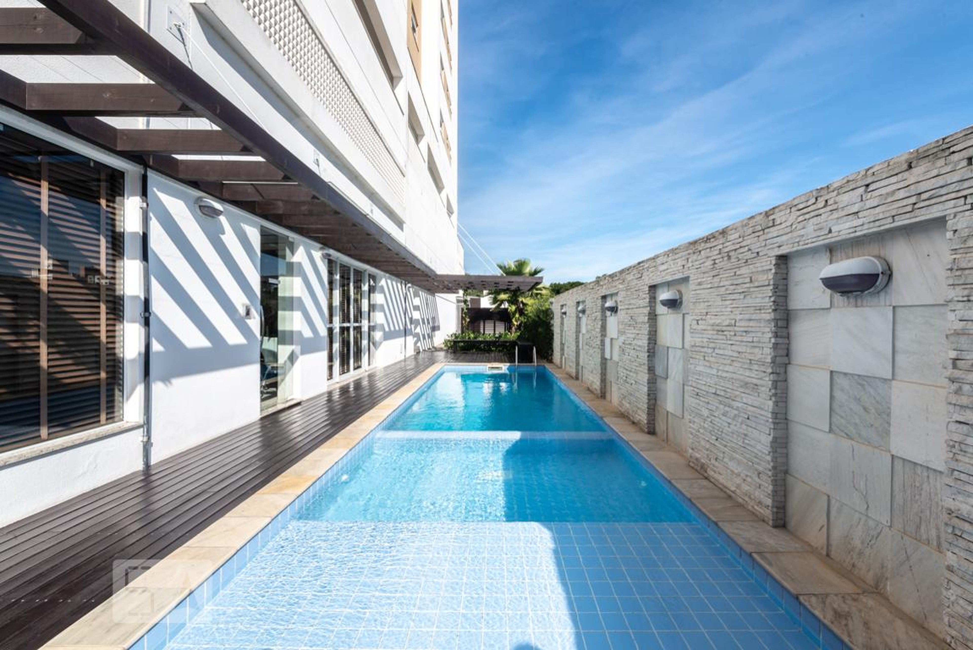 Piscina - Edifício Residencial Ayres
