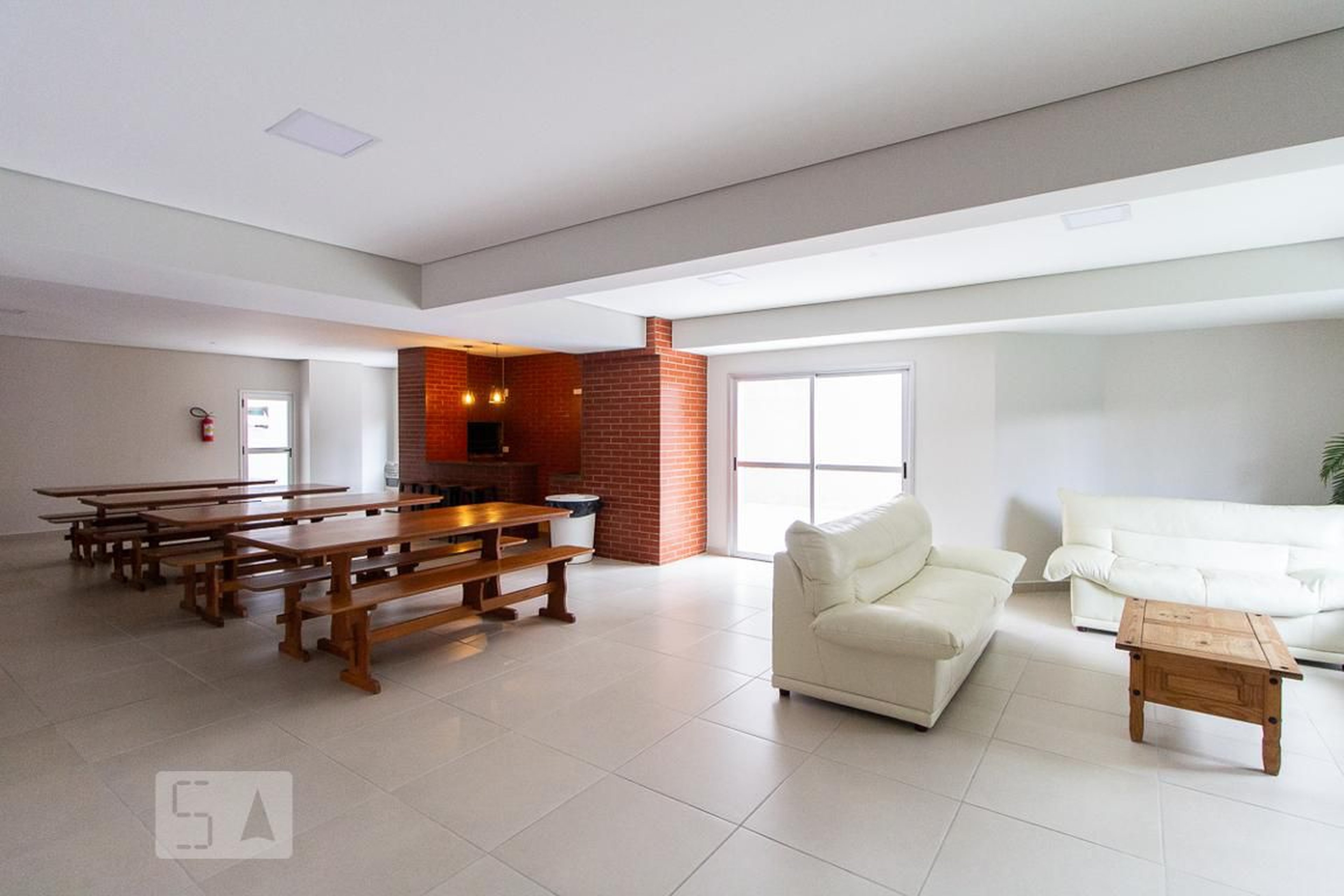 Churrasqueira - Colinas Memphis