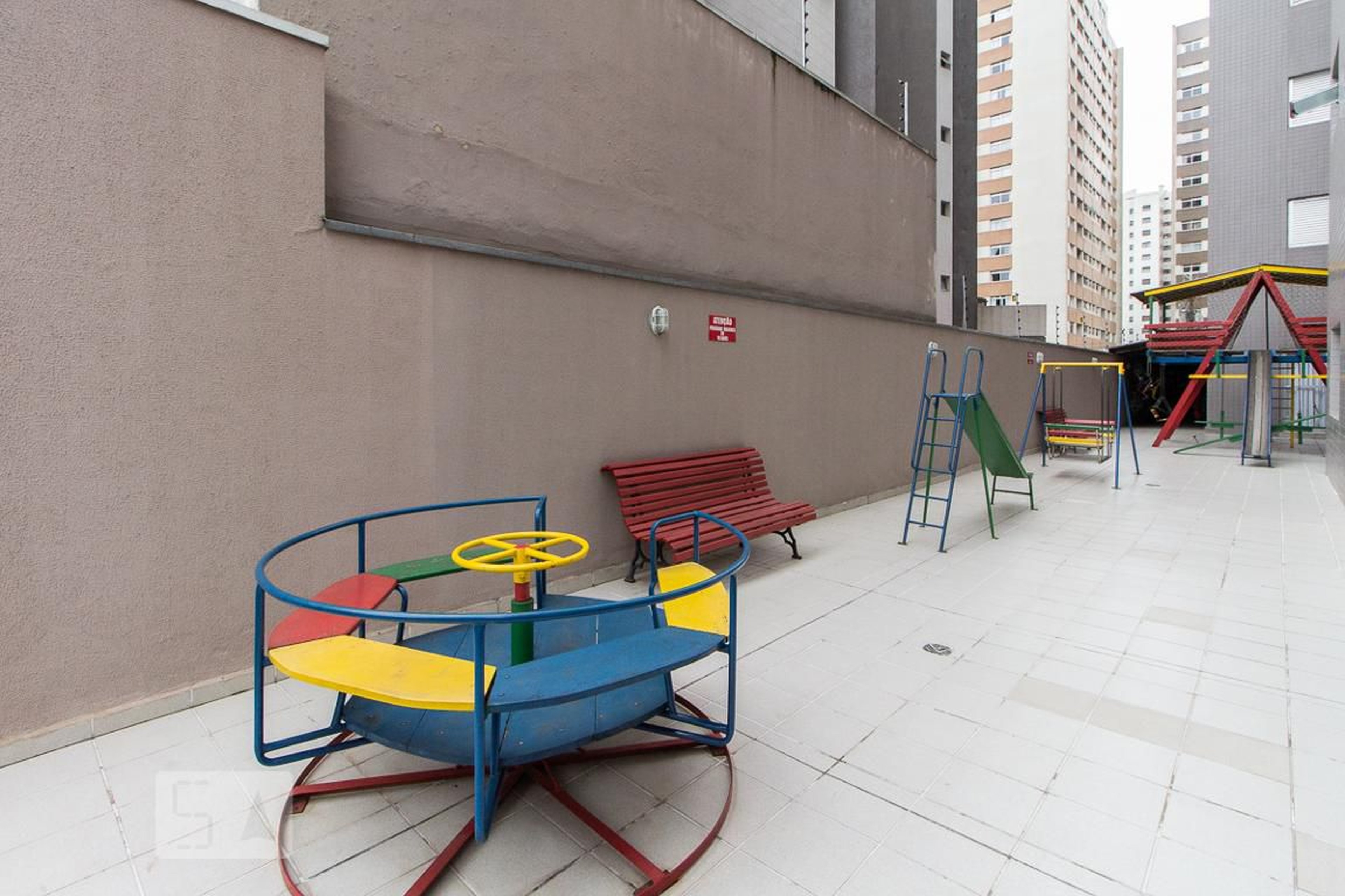 Playground - Colinas Memphis