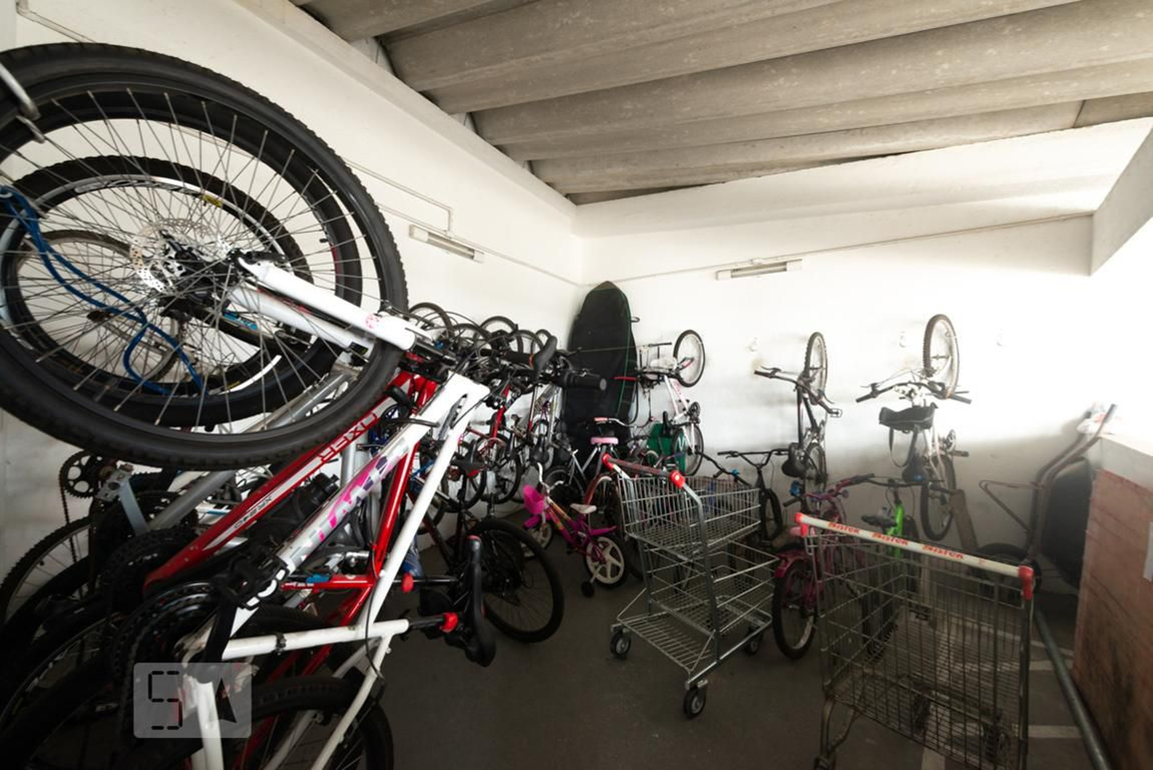 Bicicletário - Solar Cambirela