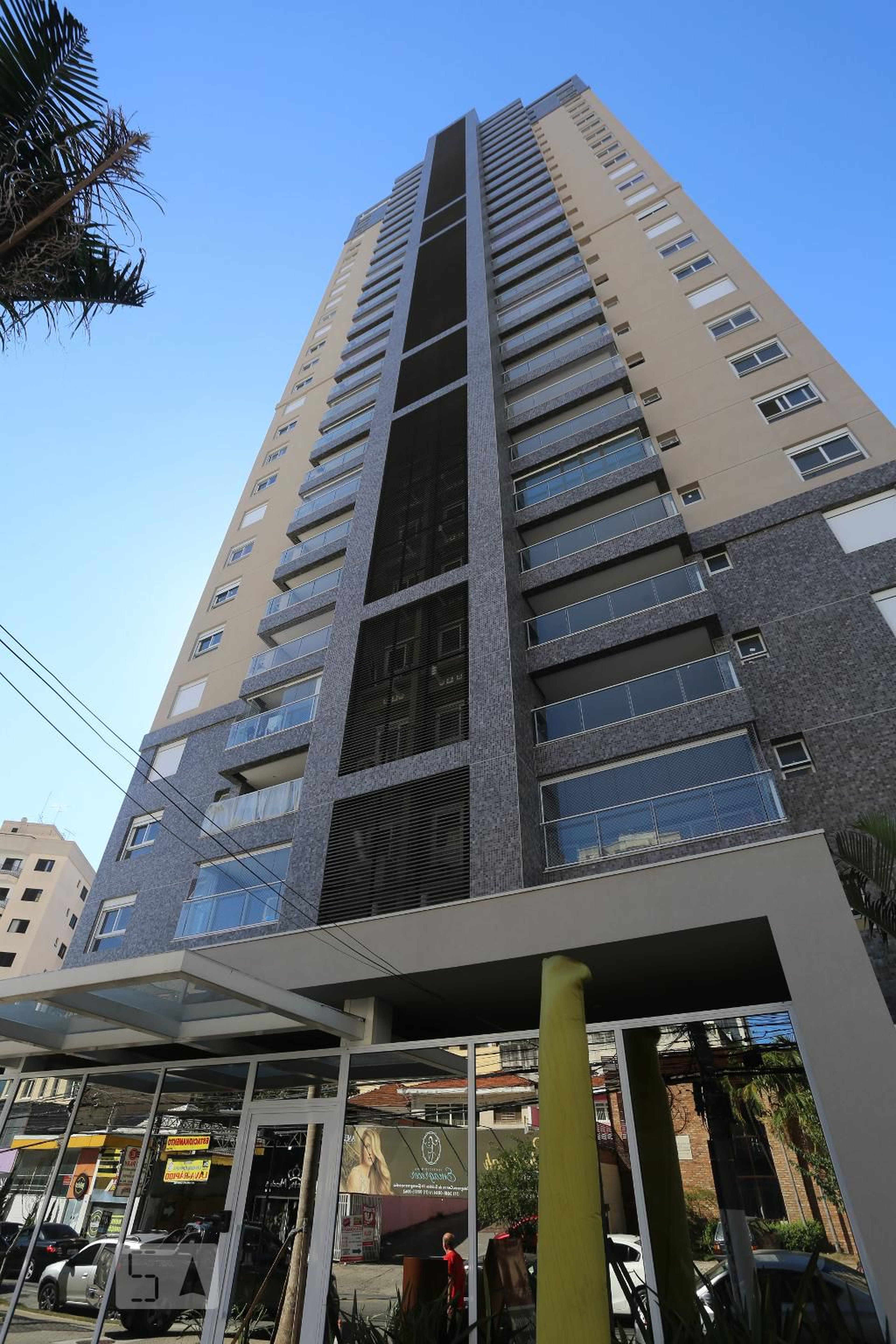 Fachada do Prédio Condomínio Soberano