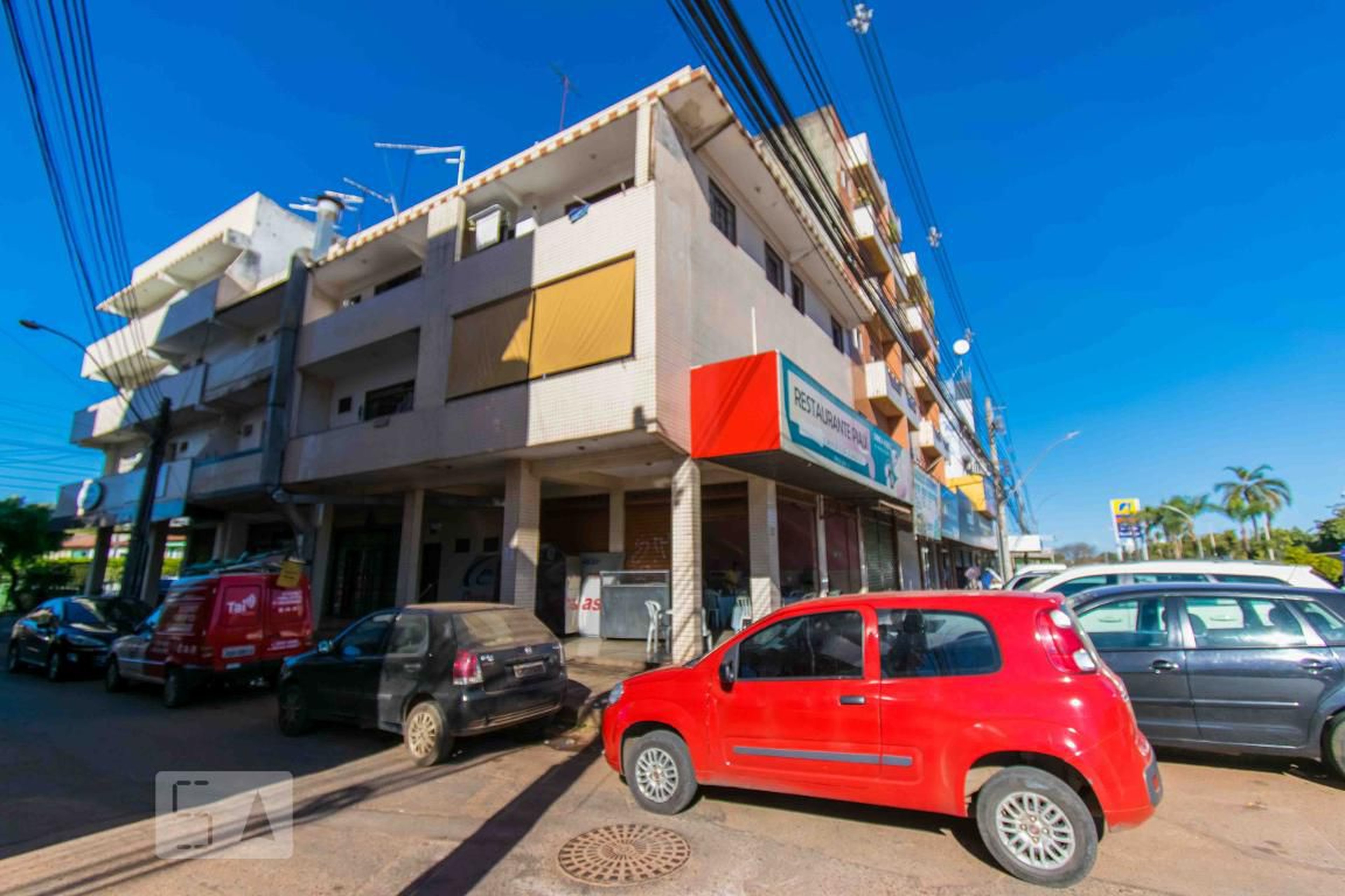 Fachada Condomínio Qs 05 Praça 800 B