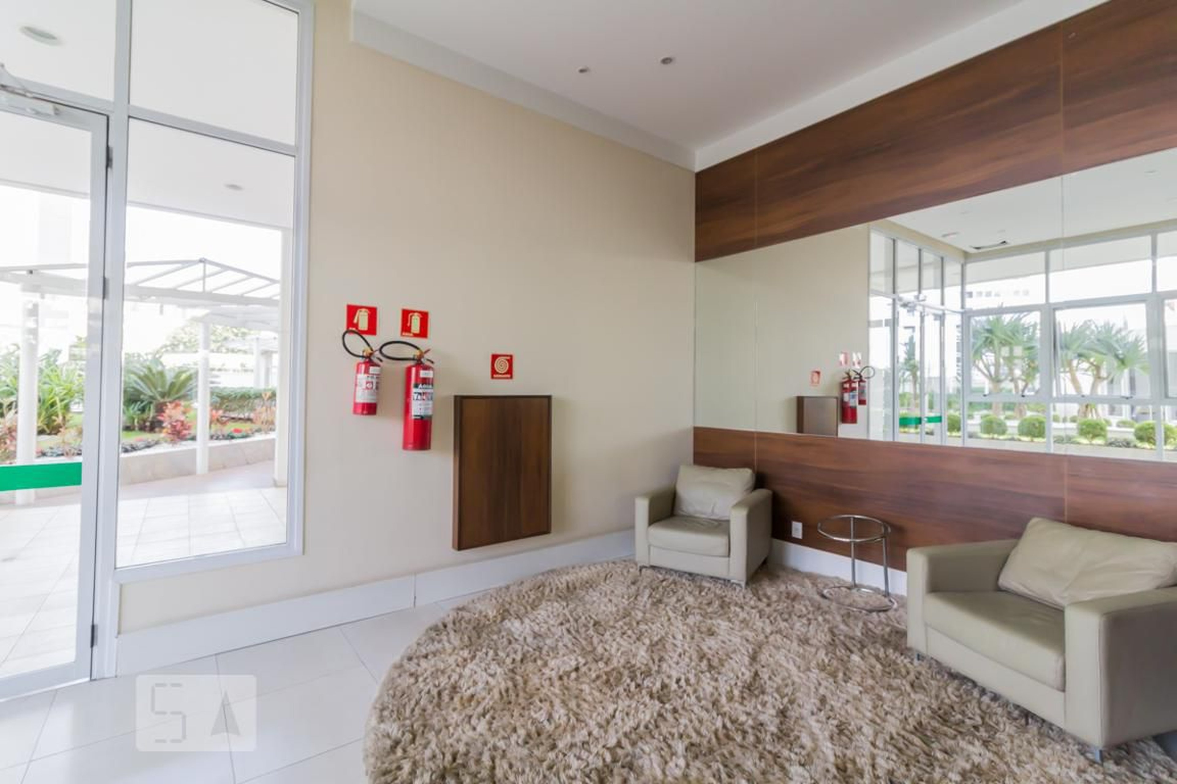 Hall de entrada - Via Jardins do Bosque