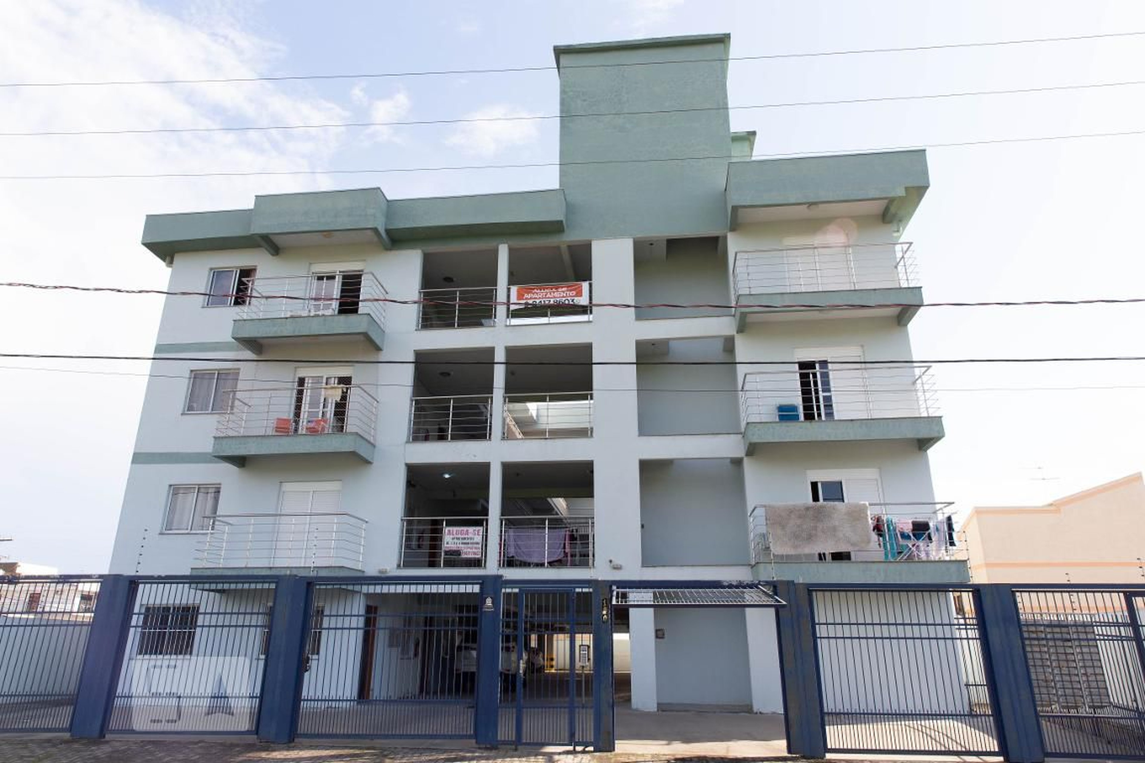 Fachada Condomínio em Rua Lopes Trovão, 150