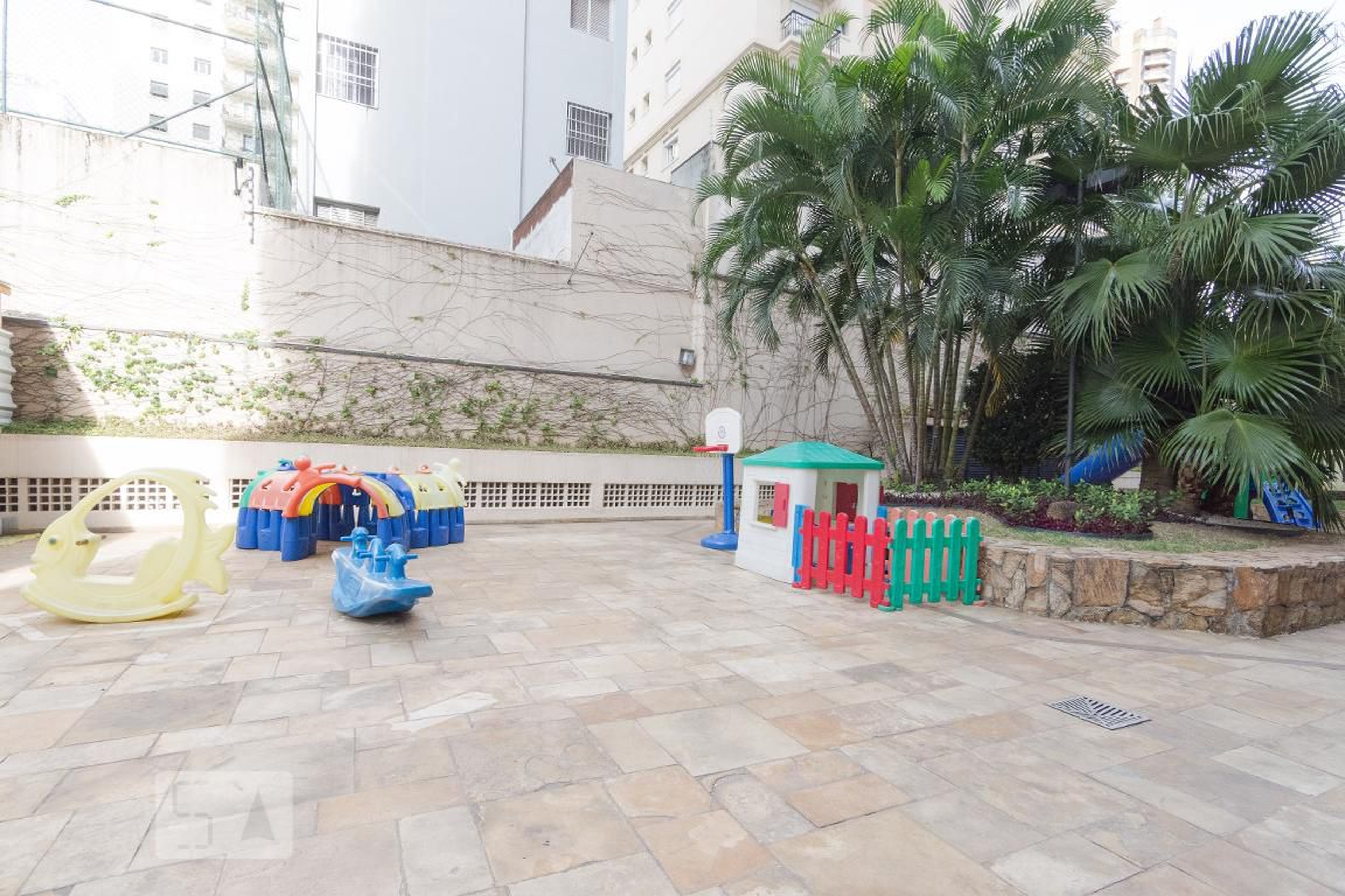 Playground - Classic Plaza