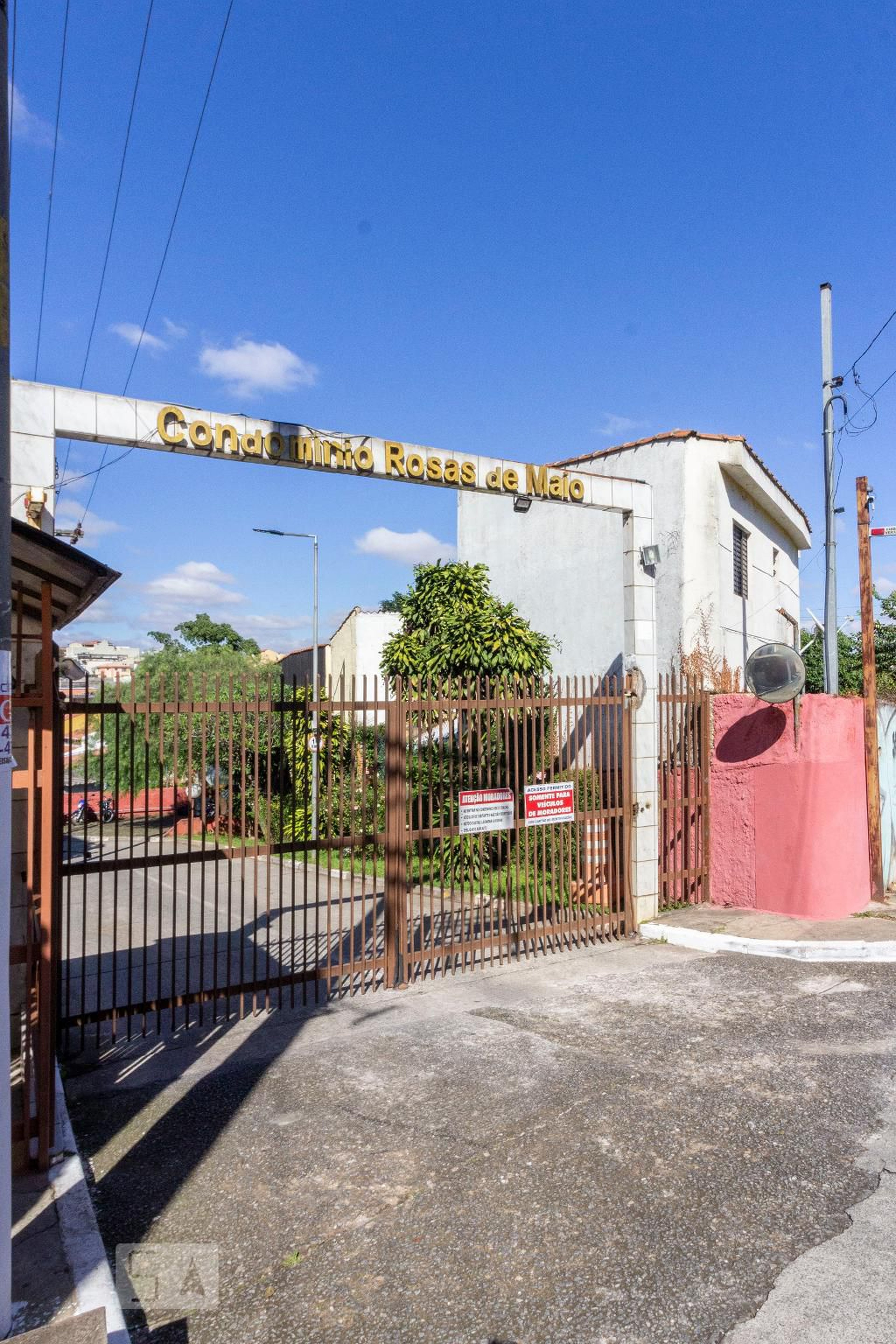 Fachada do Prédio Residencial Rosas de Maio