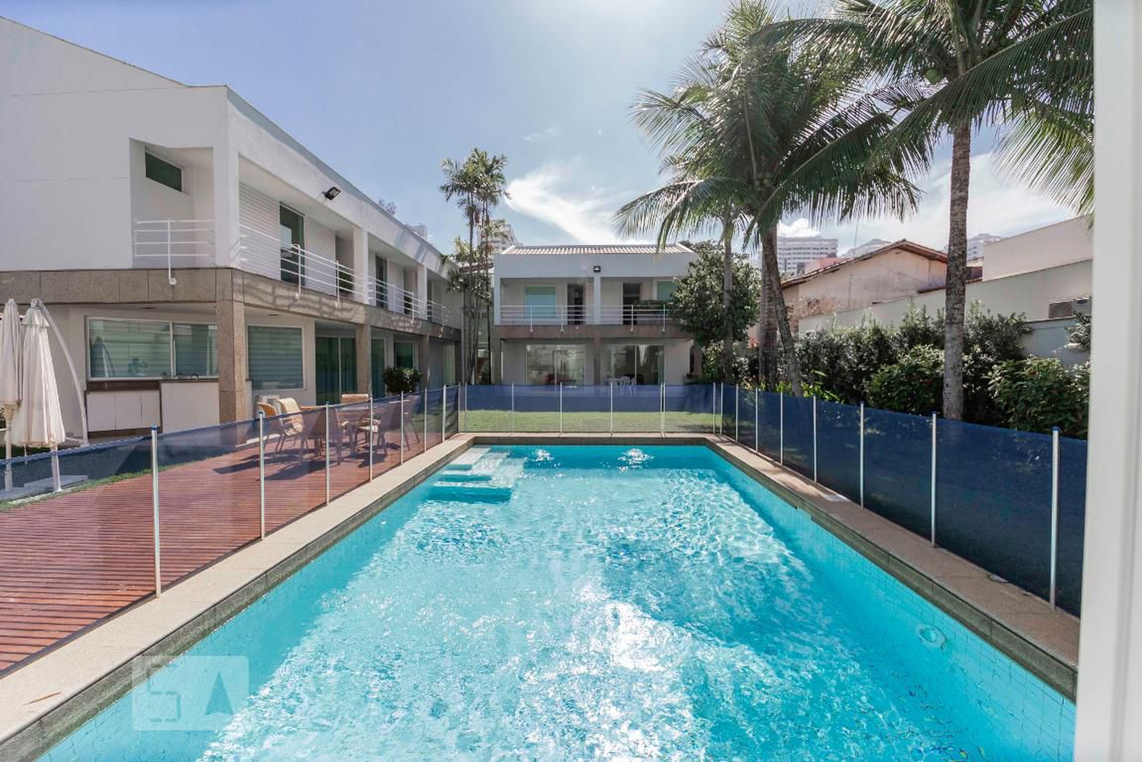 Piscina Condomínio em Rua Eduardo Tarquínio, 51