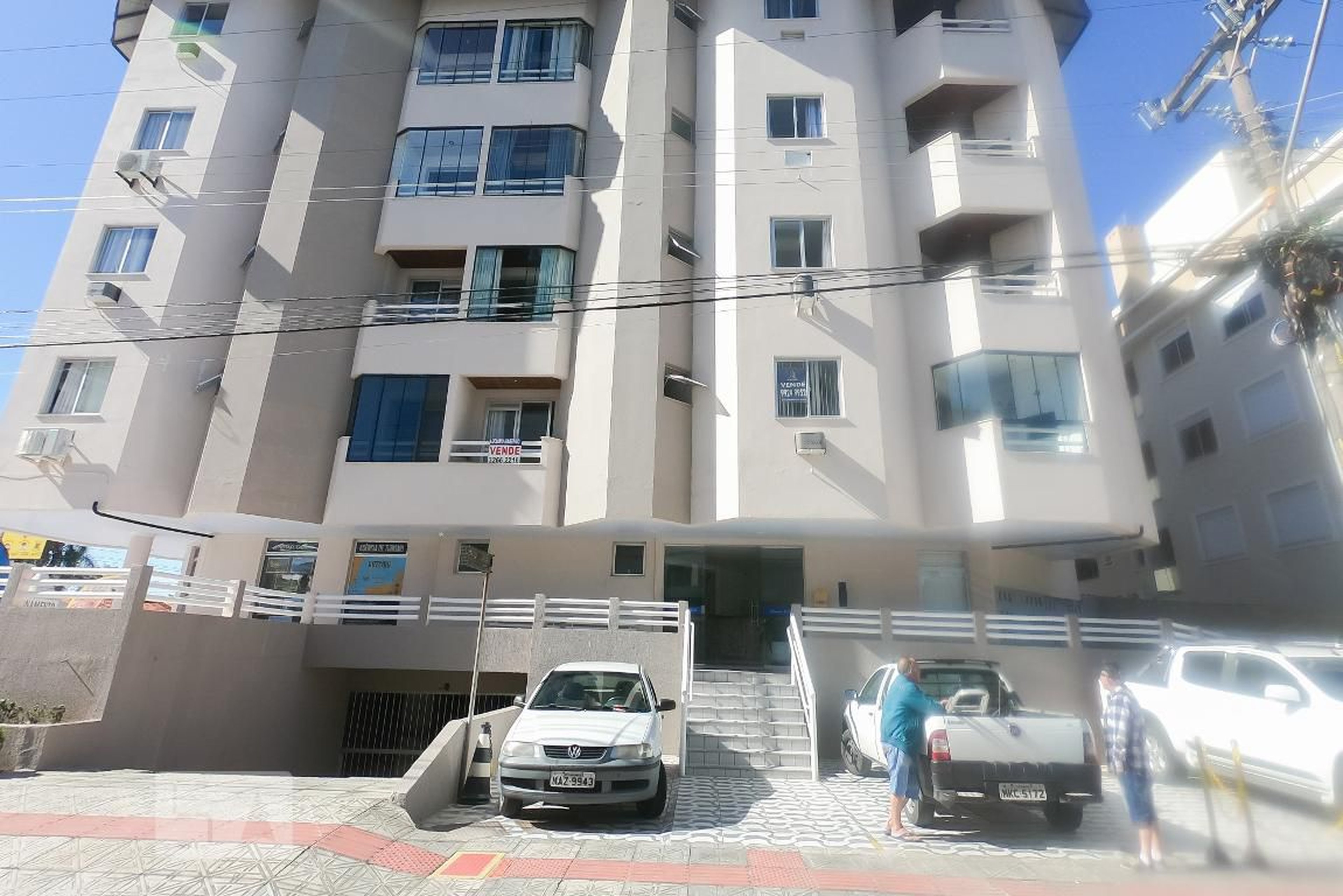 Fachada Condomínio Santoro e Galli