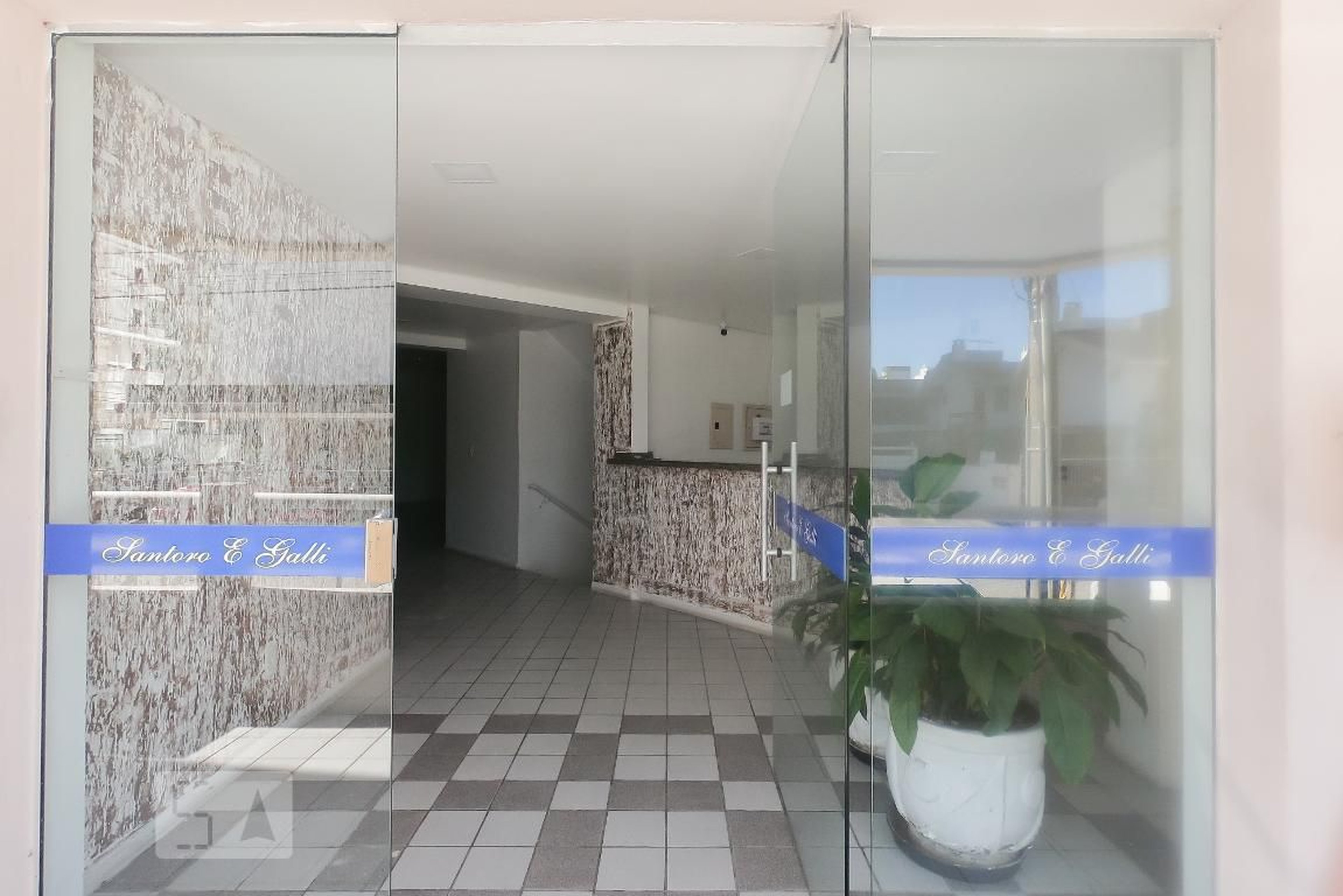 Hall de Entrada - Santoro e Galli