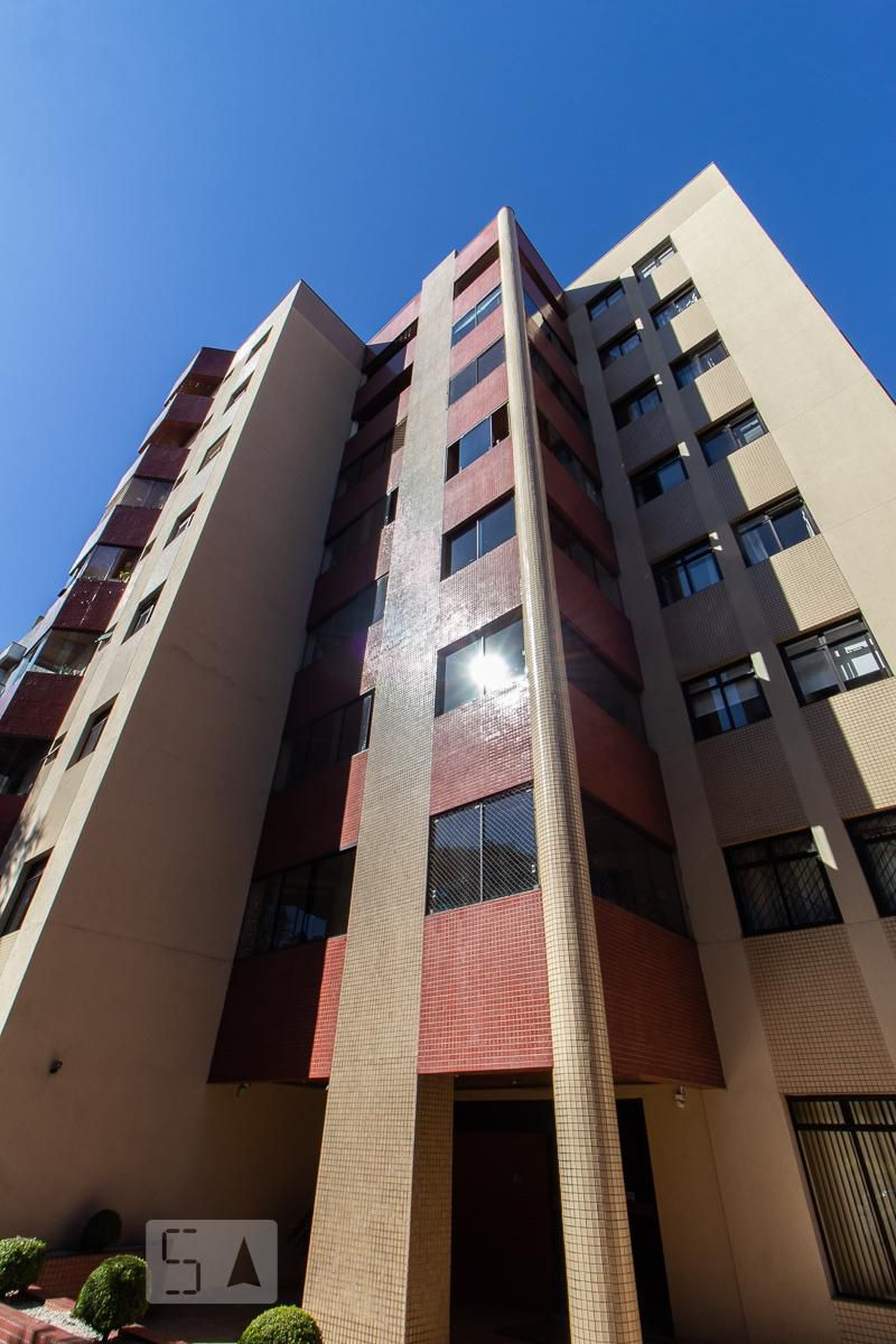 Fachada Condomínio em Rua Murilo do Amaral Ferreira, 187