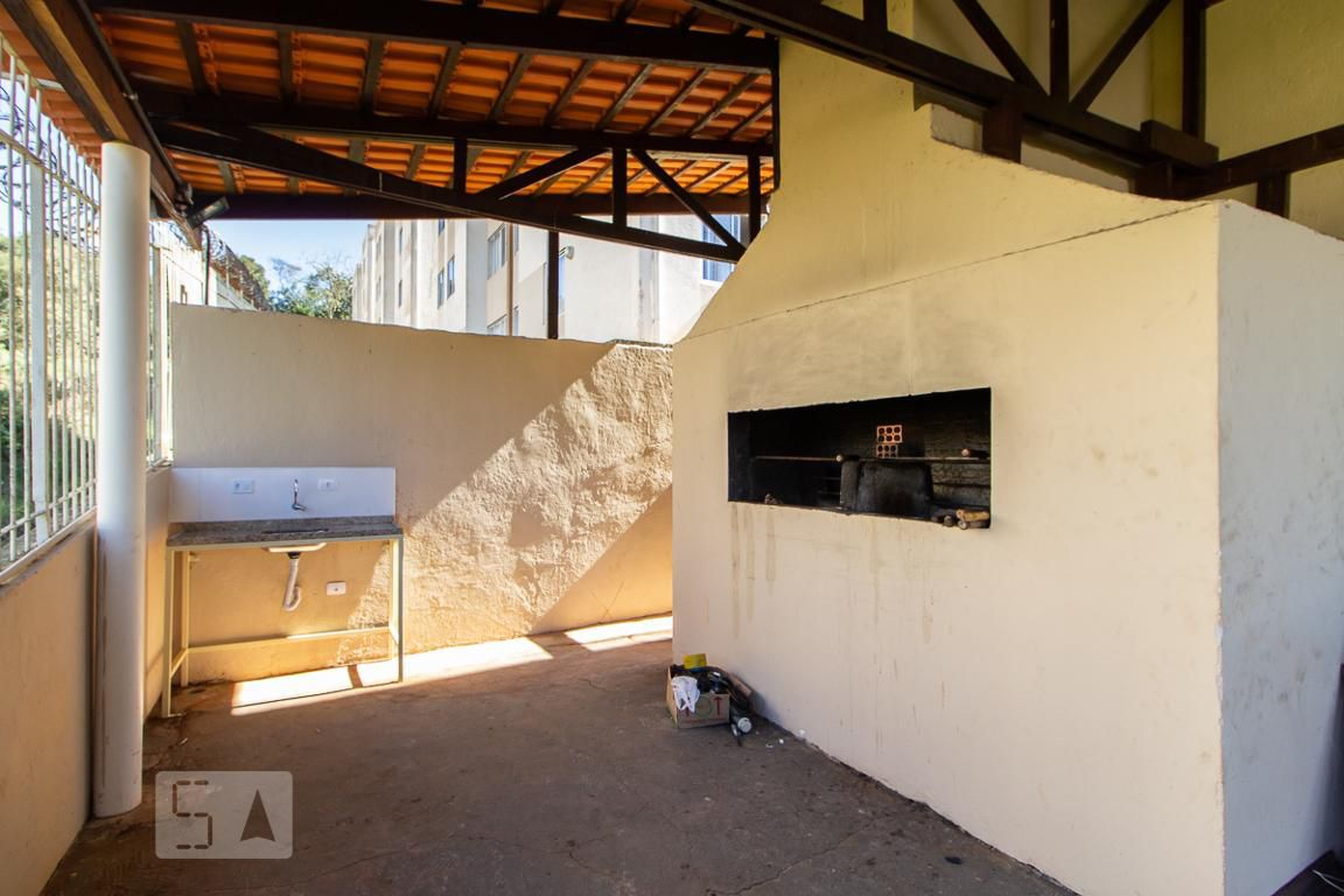 Churrasqueira - Residencial Iguaçu IV