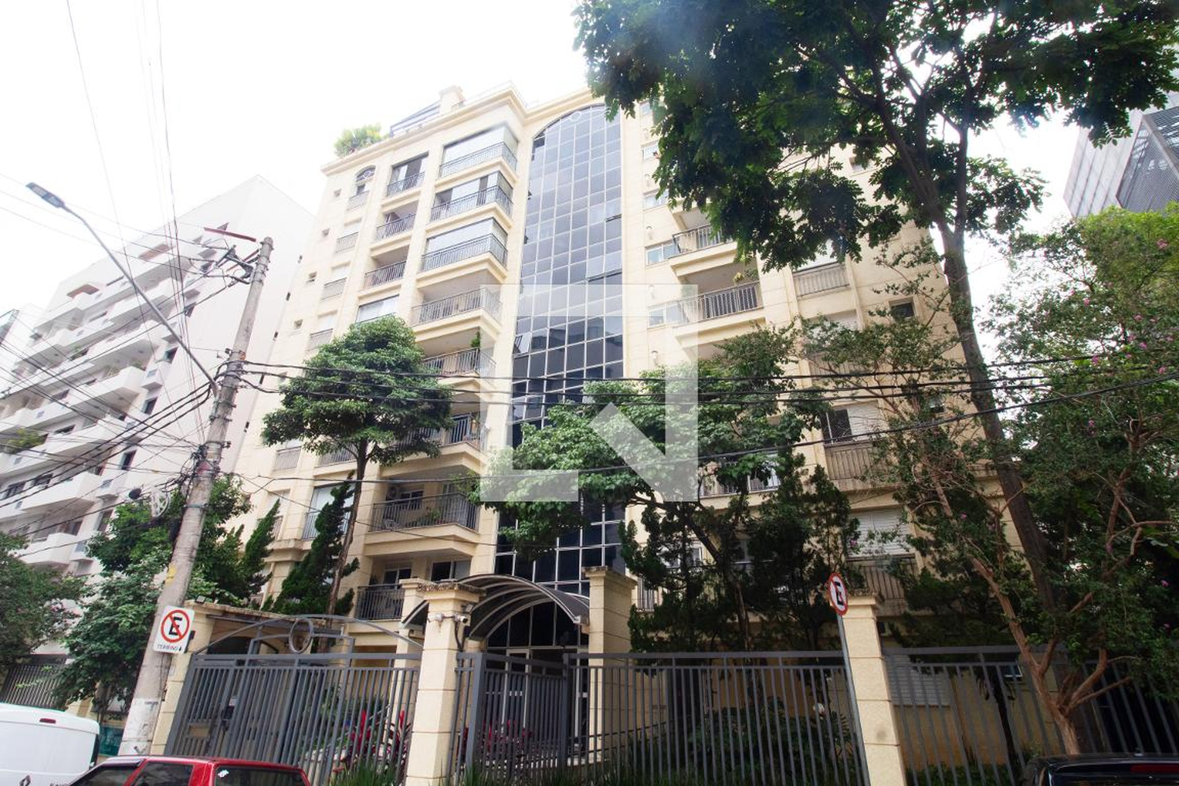 Fachada Edifício Village Jardim Paulista