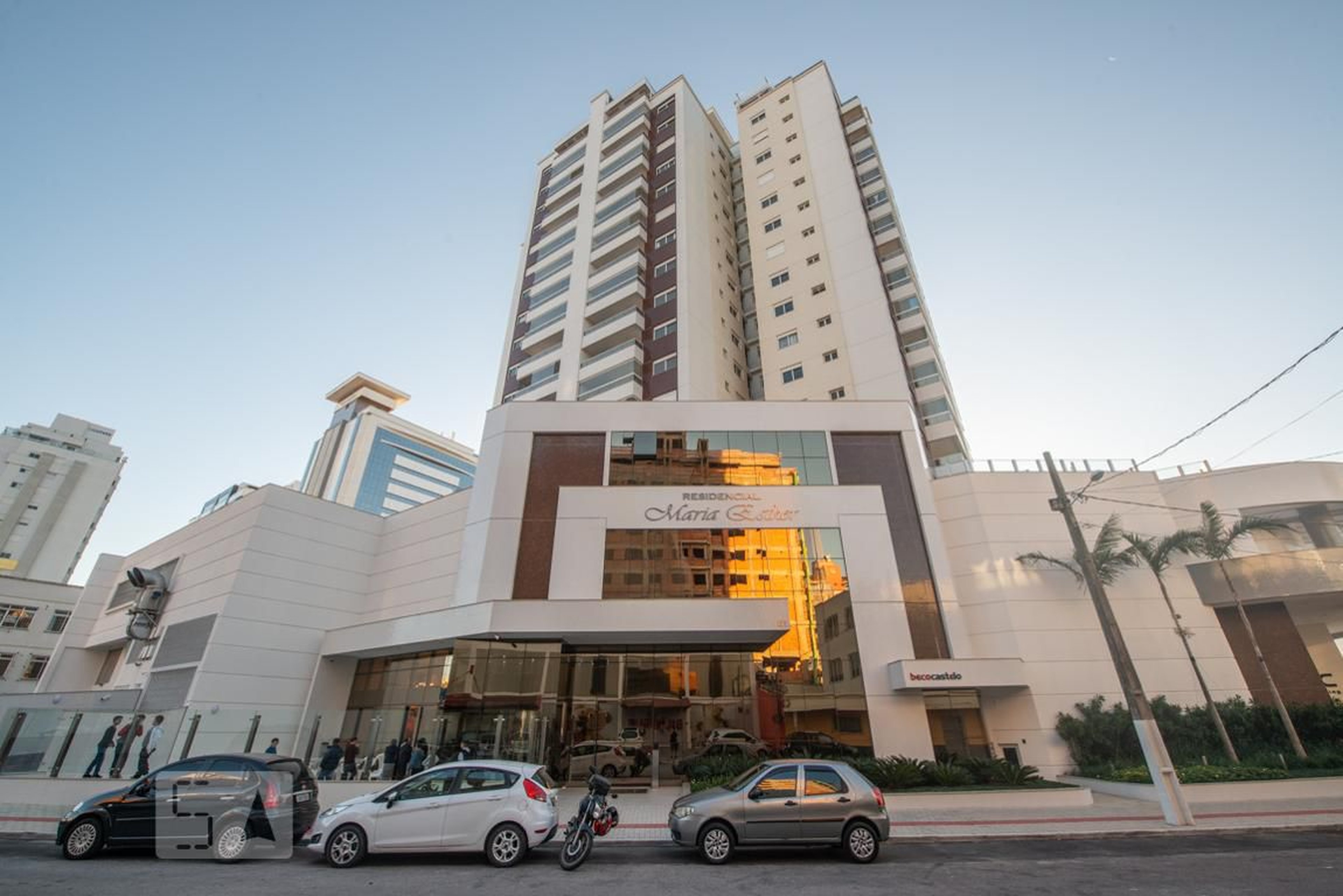 Fachada Residencial Maria Esther