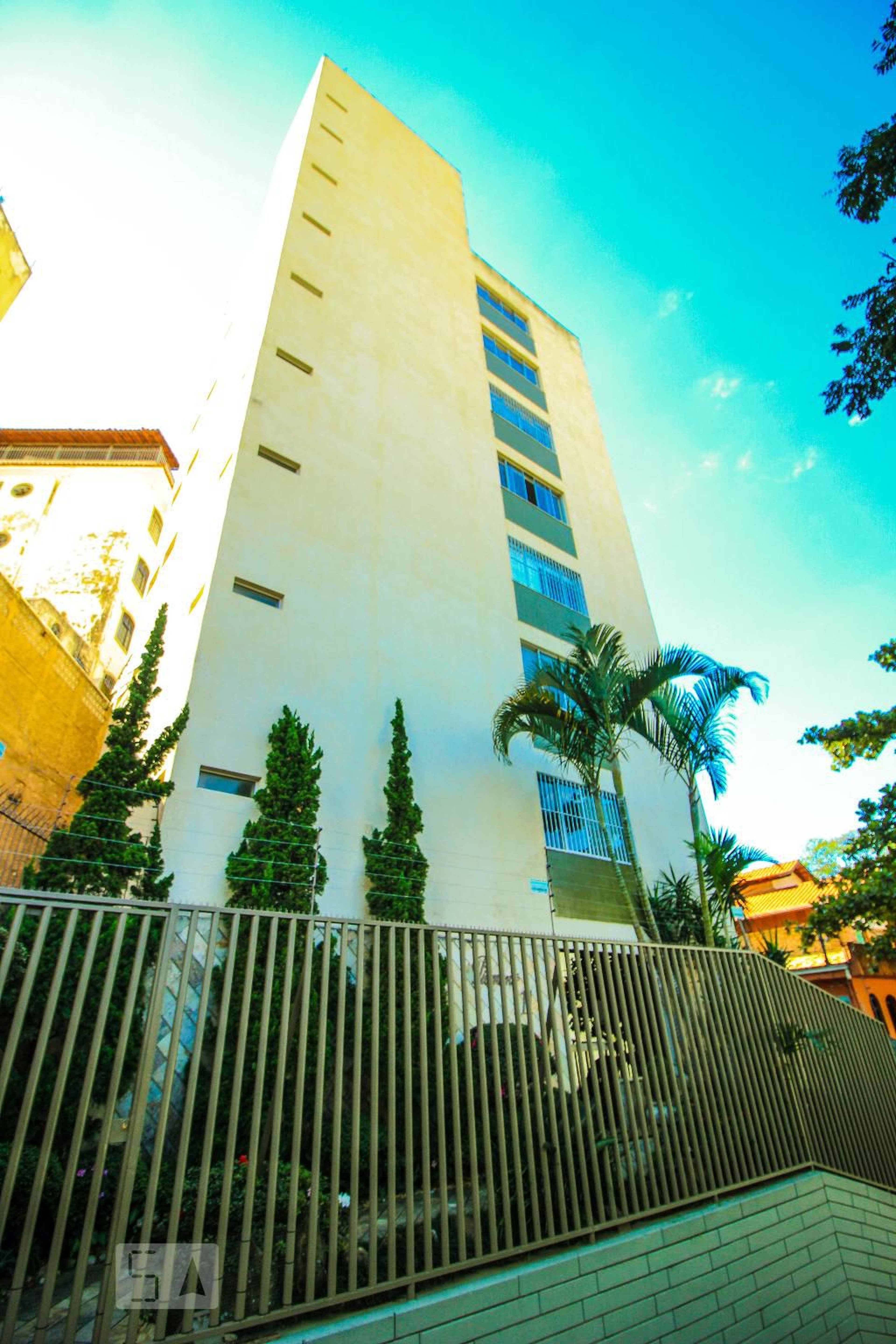 Fachada Condomínio em Rua Gravataí, 111