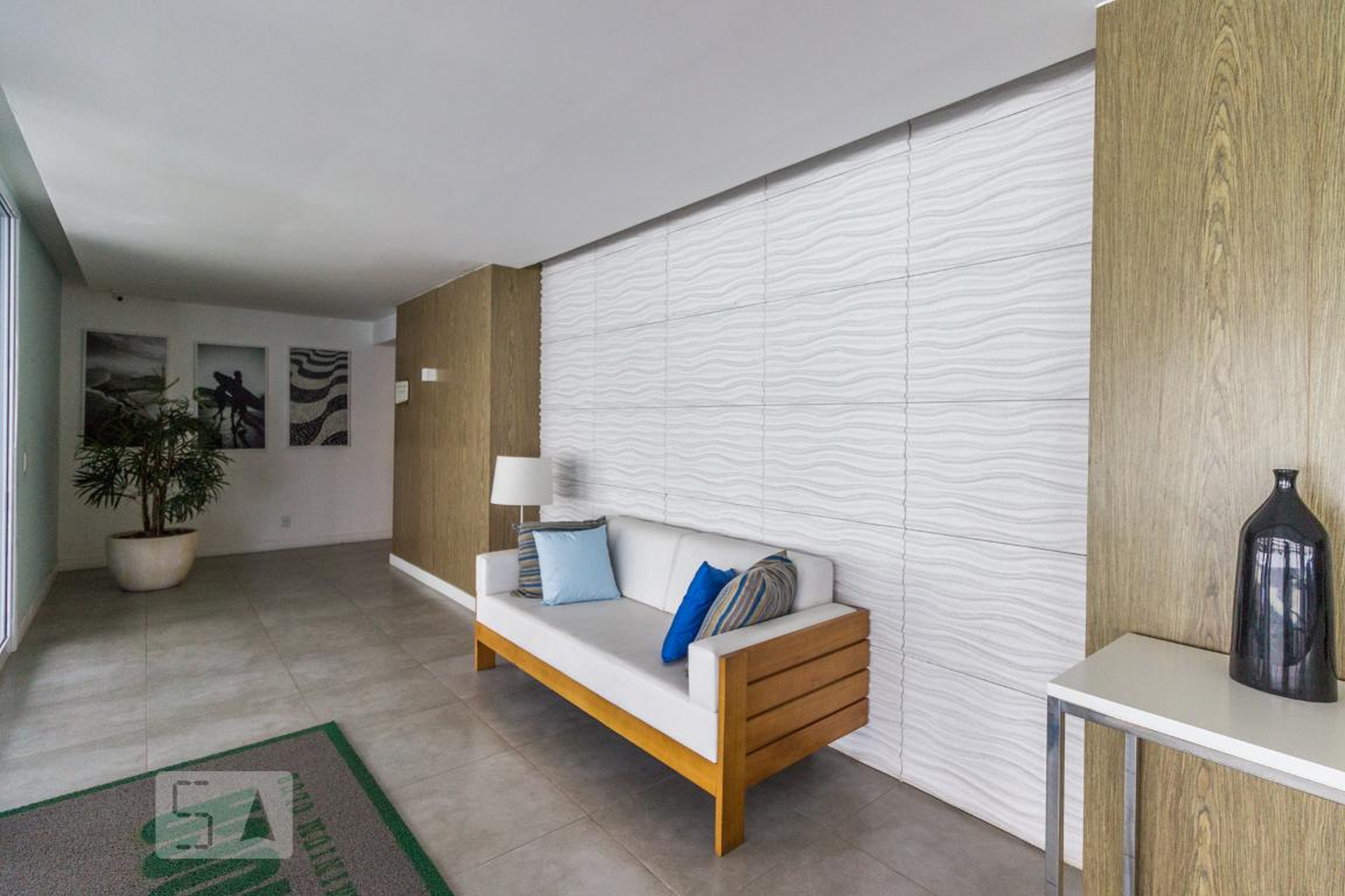 Hall do prédio - Onda Carioca
