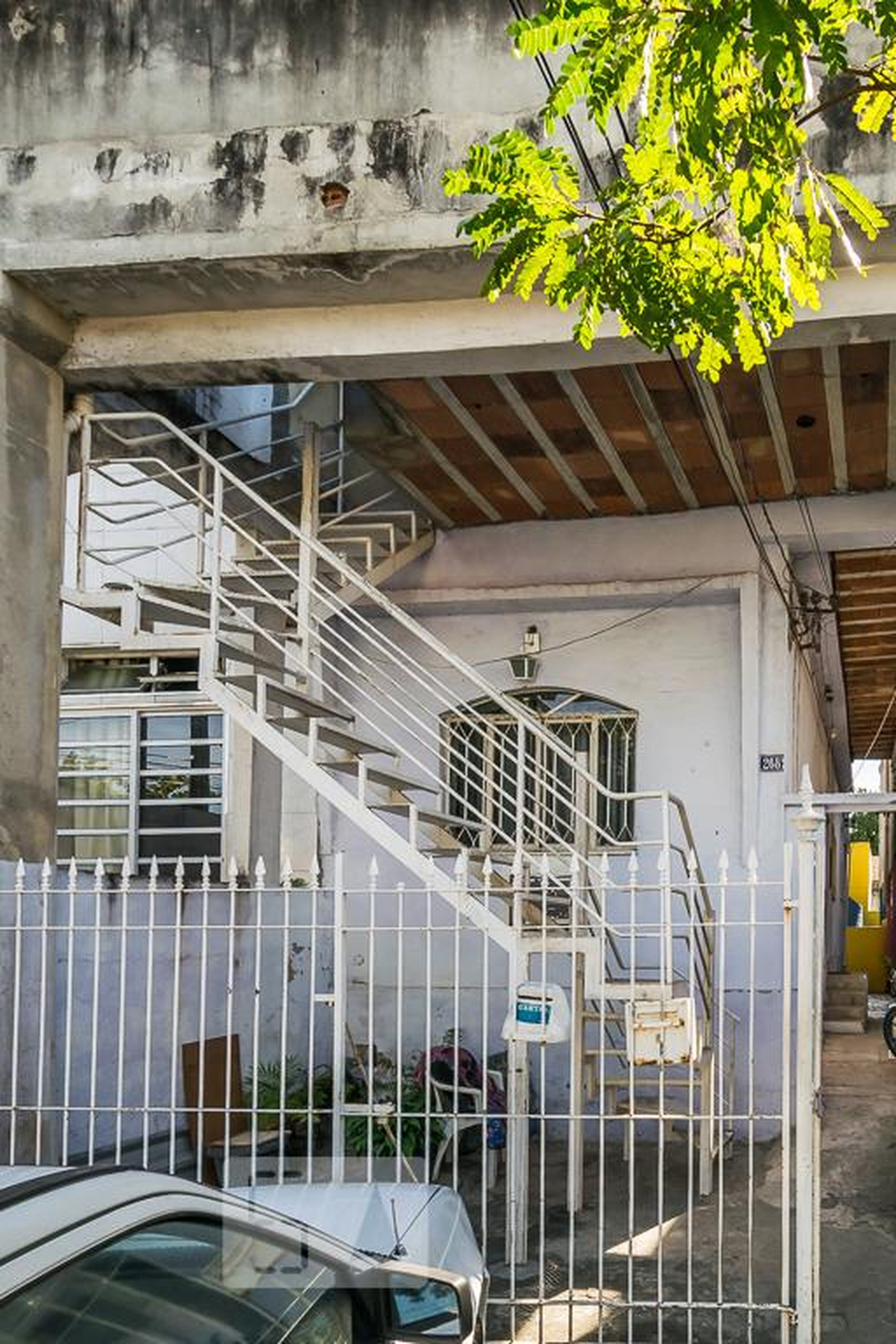 Fachada Condomínio em Rua Comandante Abreu, 268