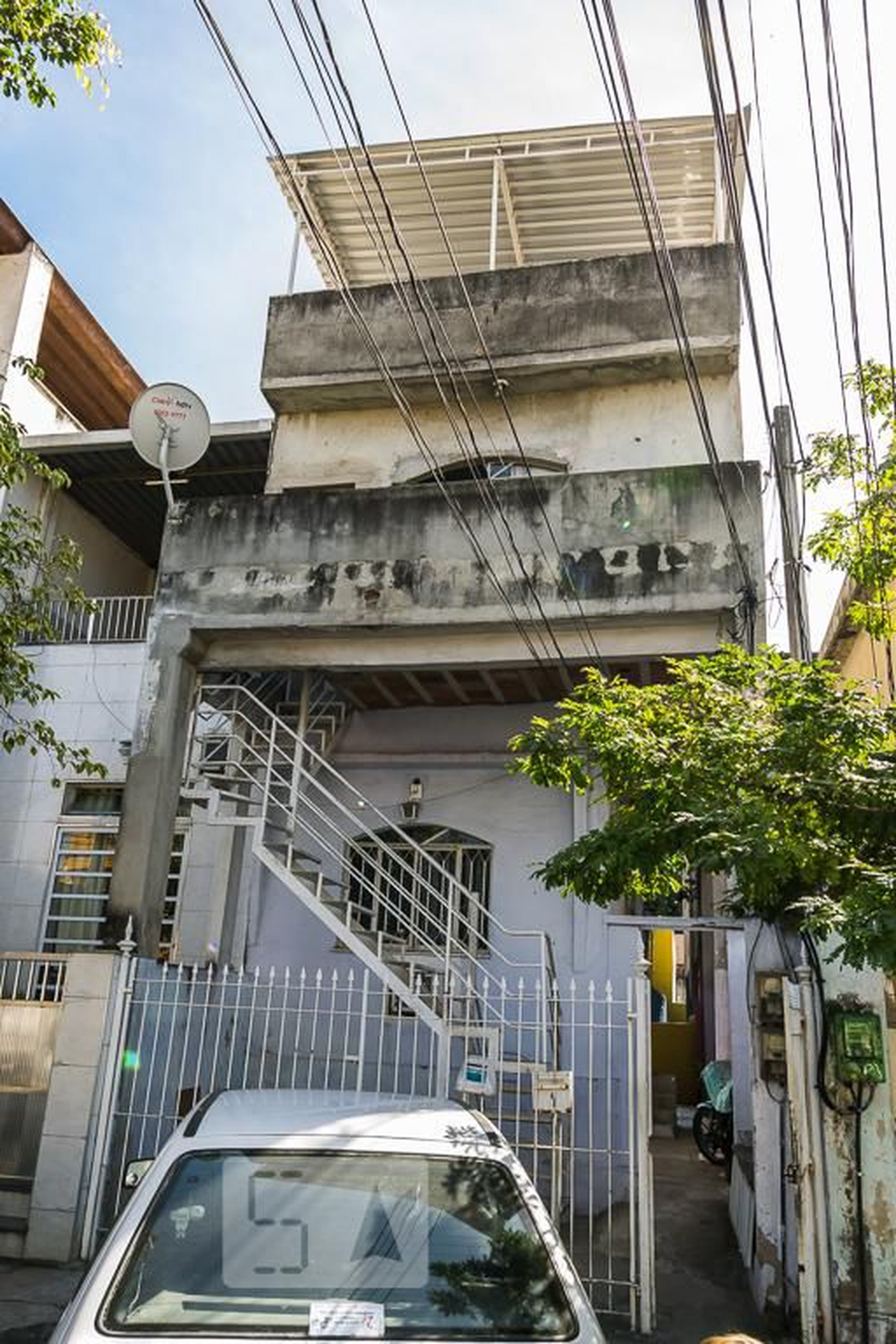 Fachada do Prédio Condomínio em Rua Comandante Abreu, 268