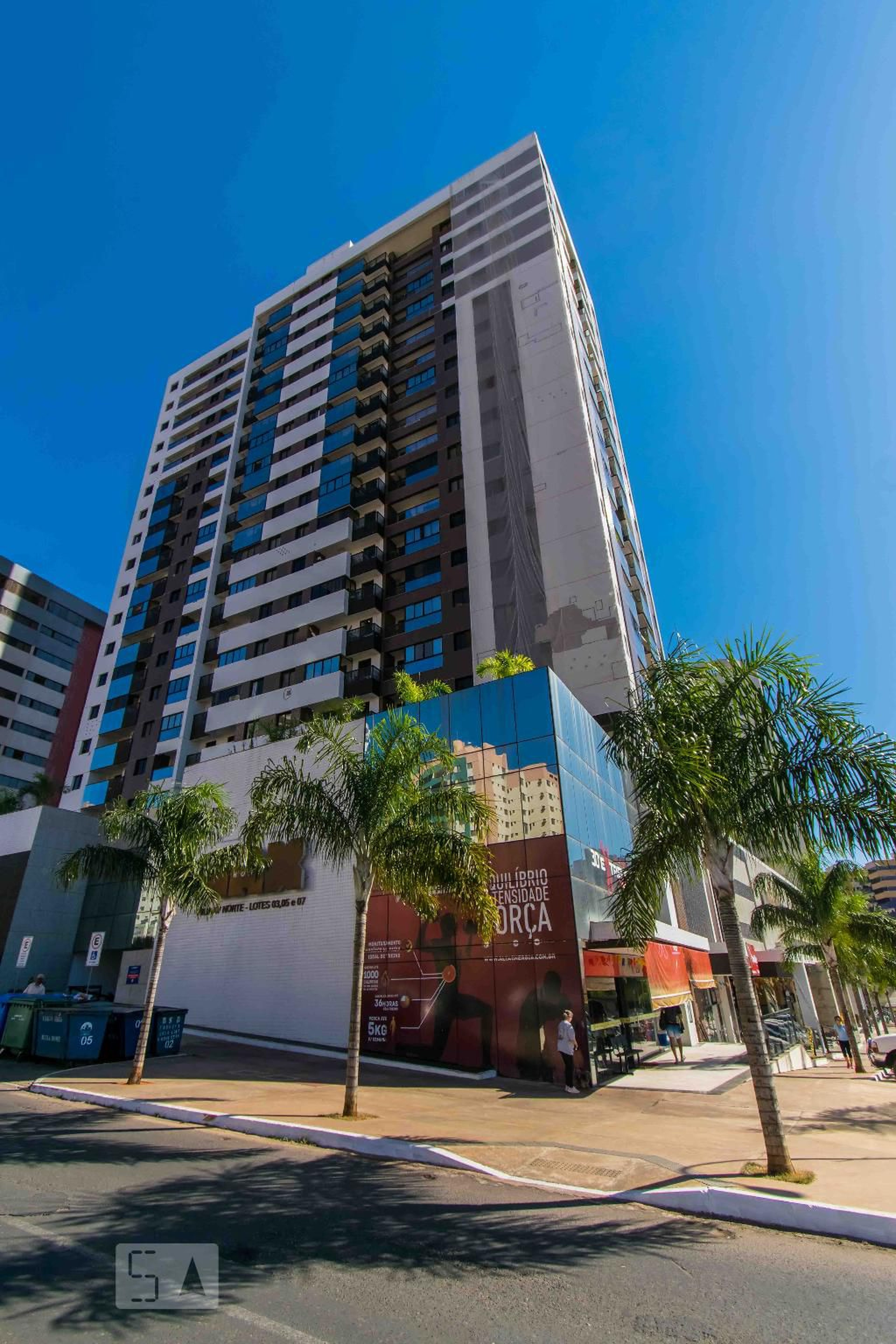 Fachada Condomínio Max Home & Mall