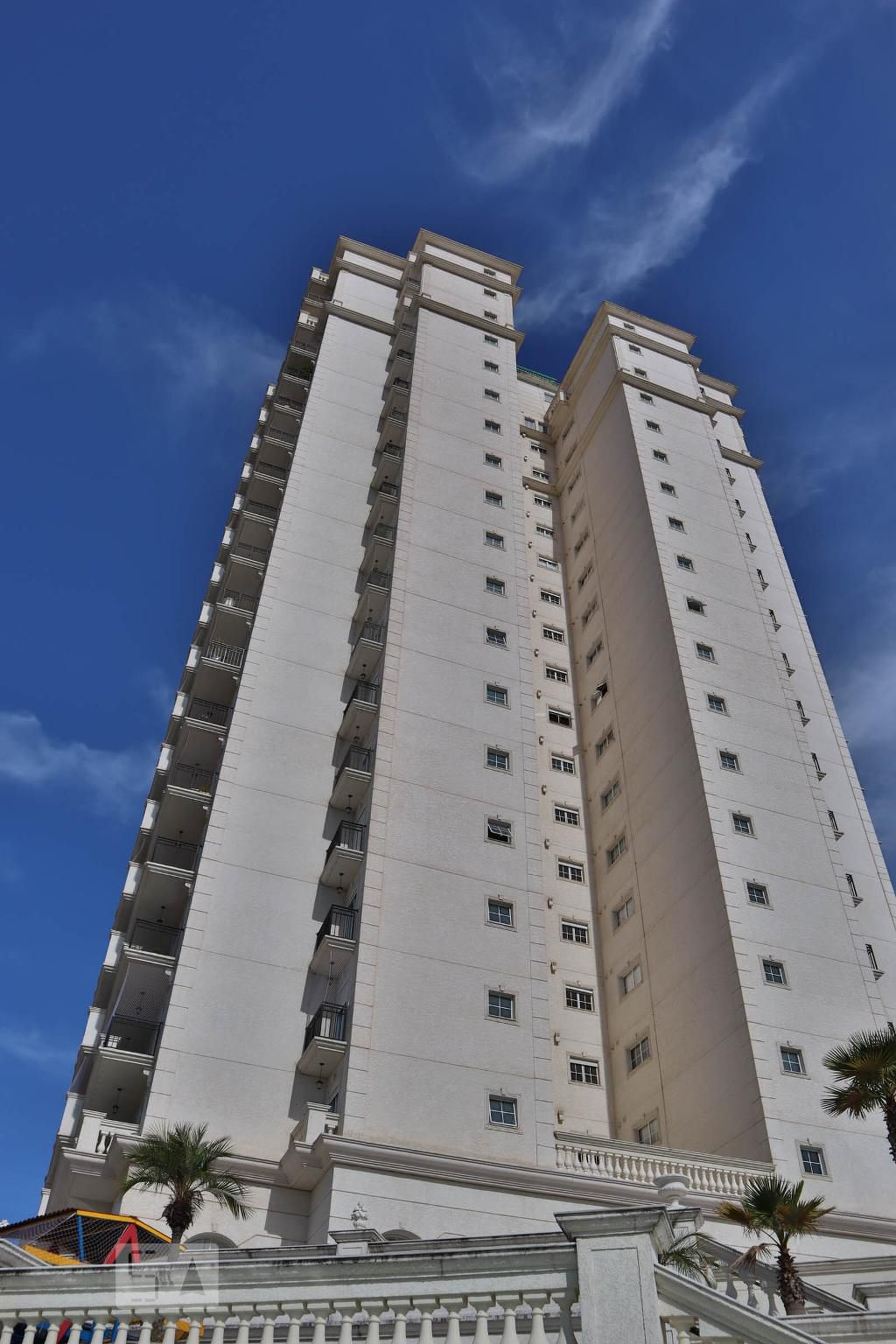 Fachada Condomínio em Avenida Luiz Gonzaga Martins Guimarães, 7