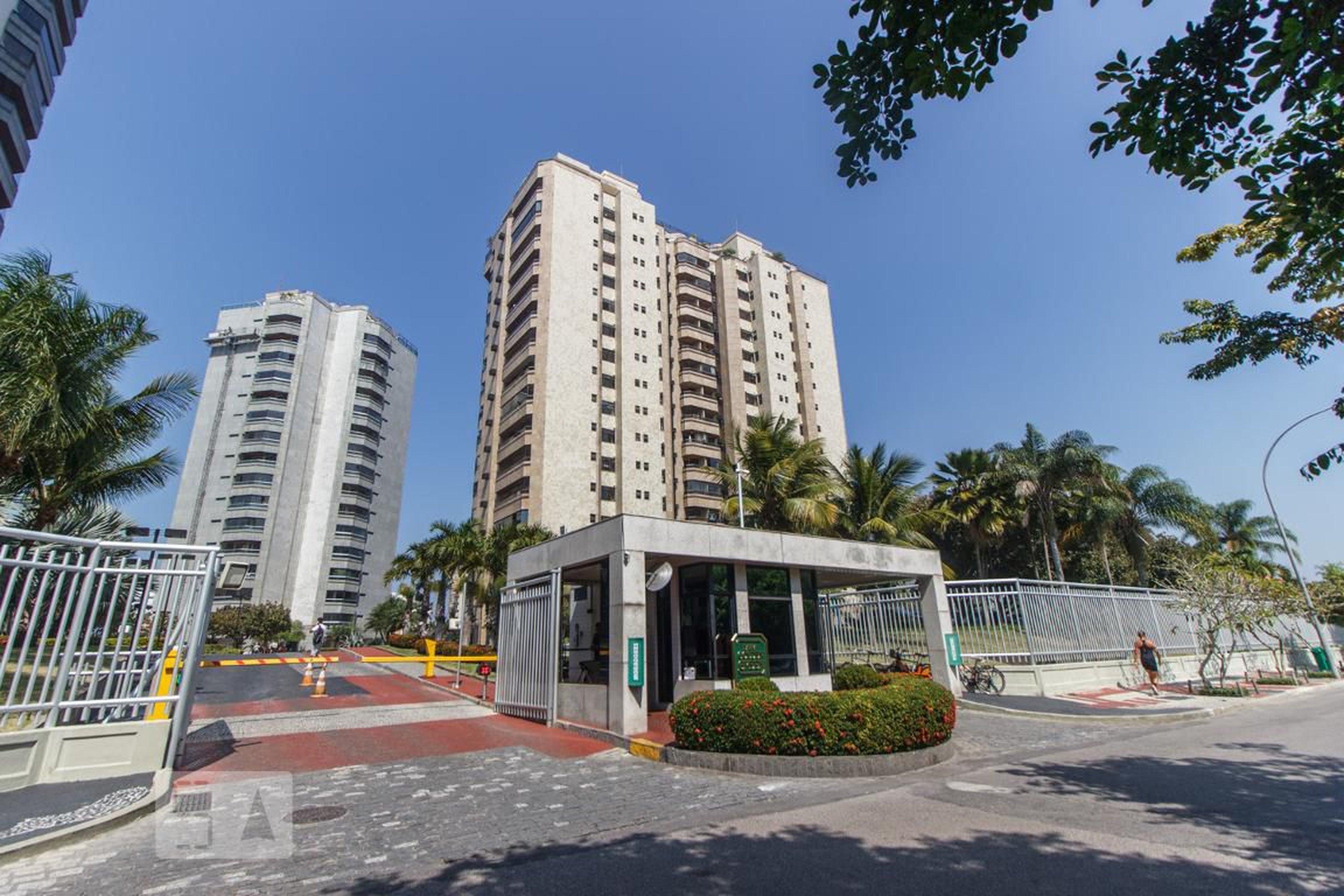 Fachada do Prédio Condomínio Golden Green