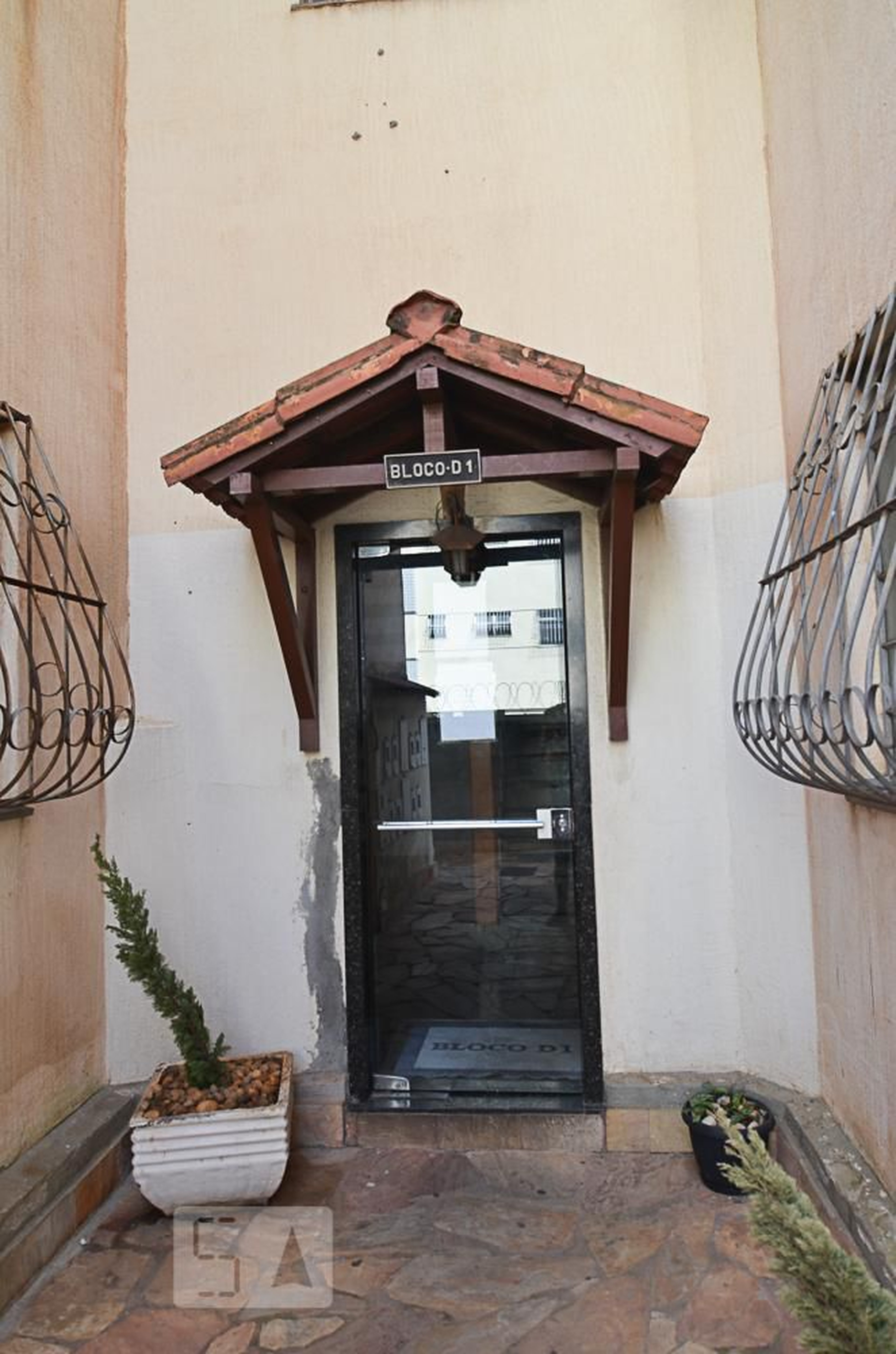 Entrada - Residencial Estoril V