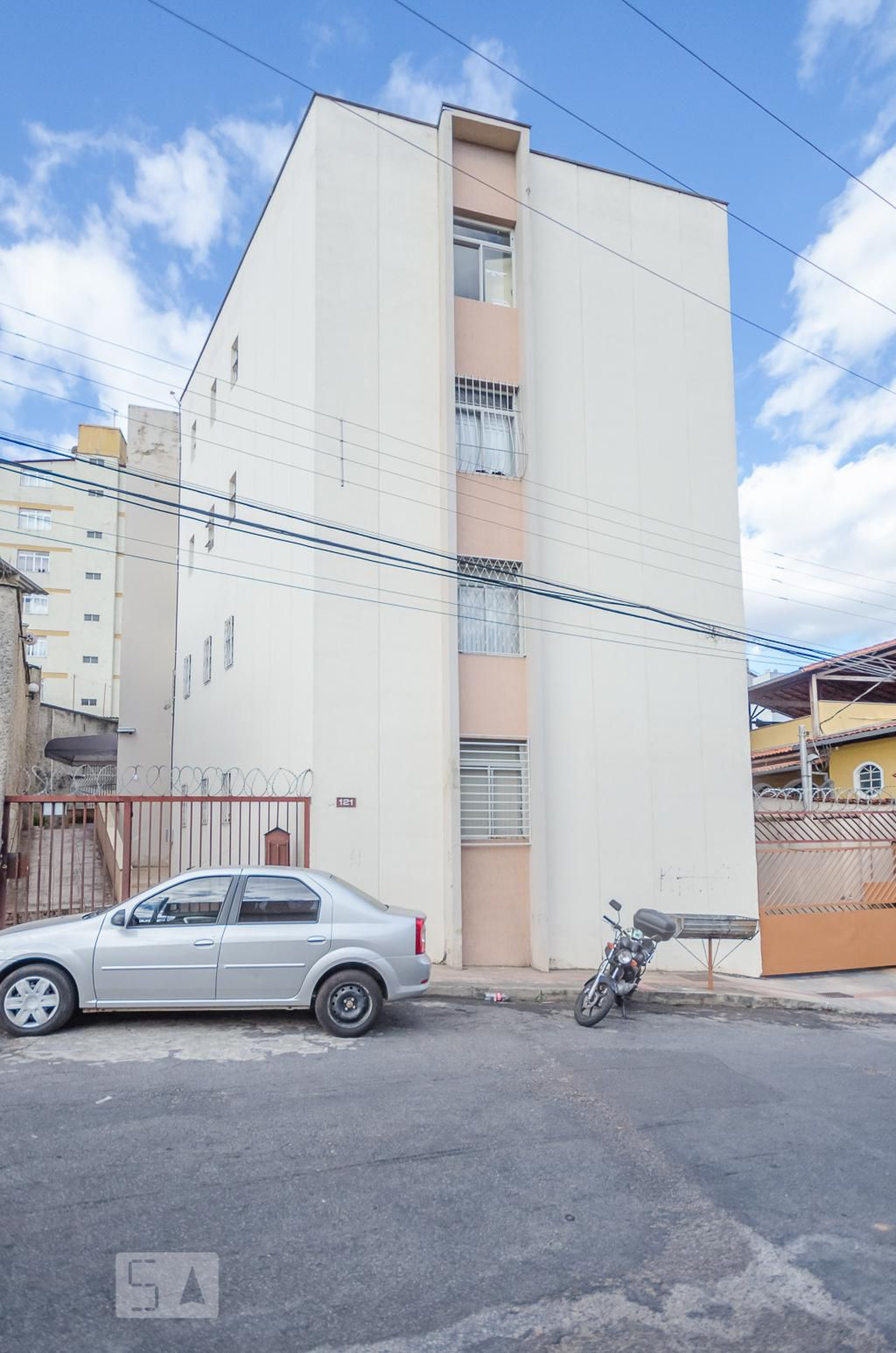 Fachada Condomínio Idalina Serpa