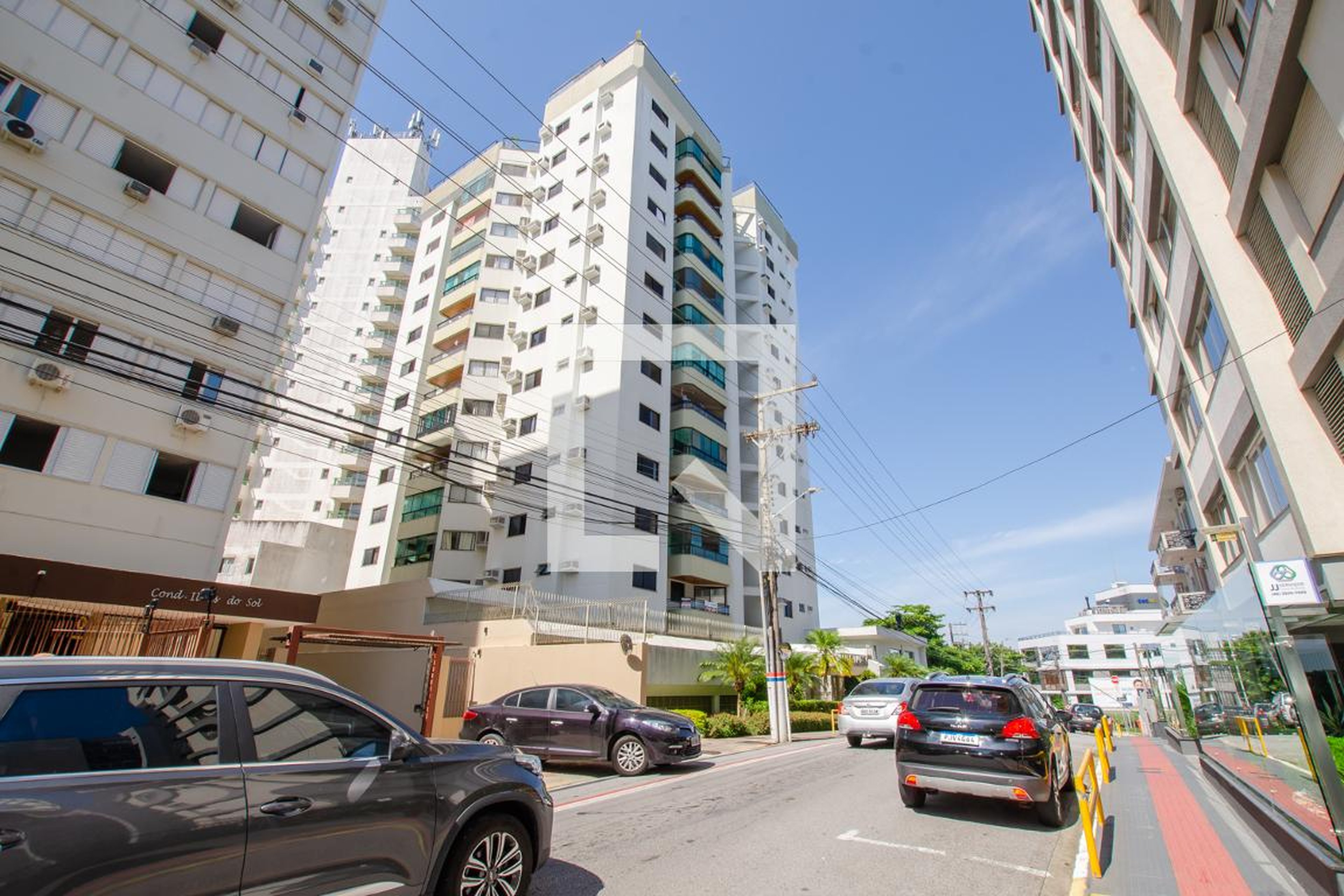 Fachada Condomínio Saint Laurent