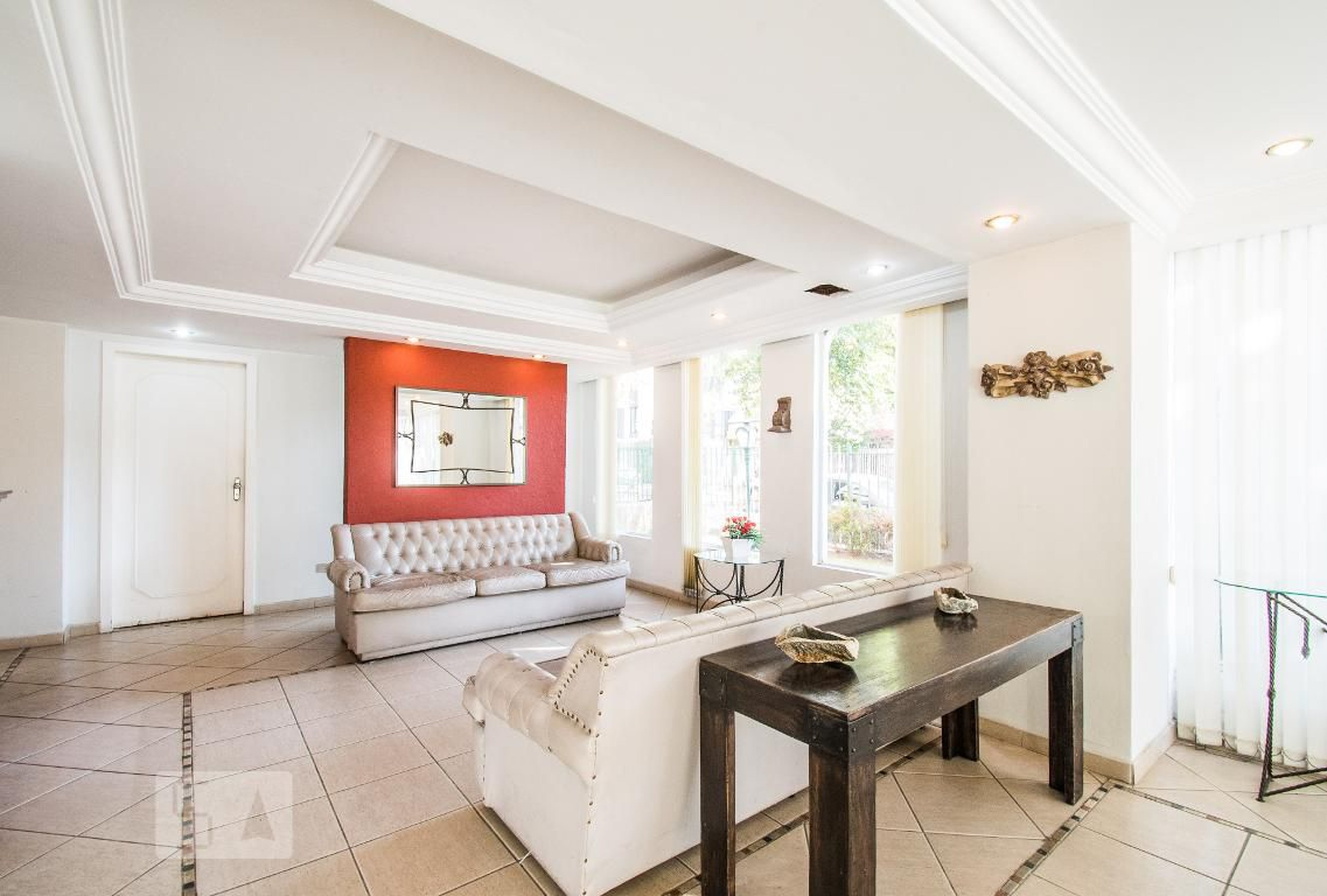 Salão de Festas - Luiz Jorge Ribeiro