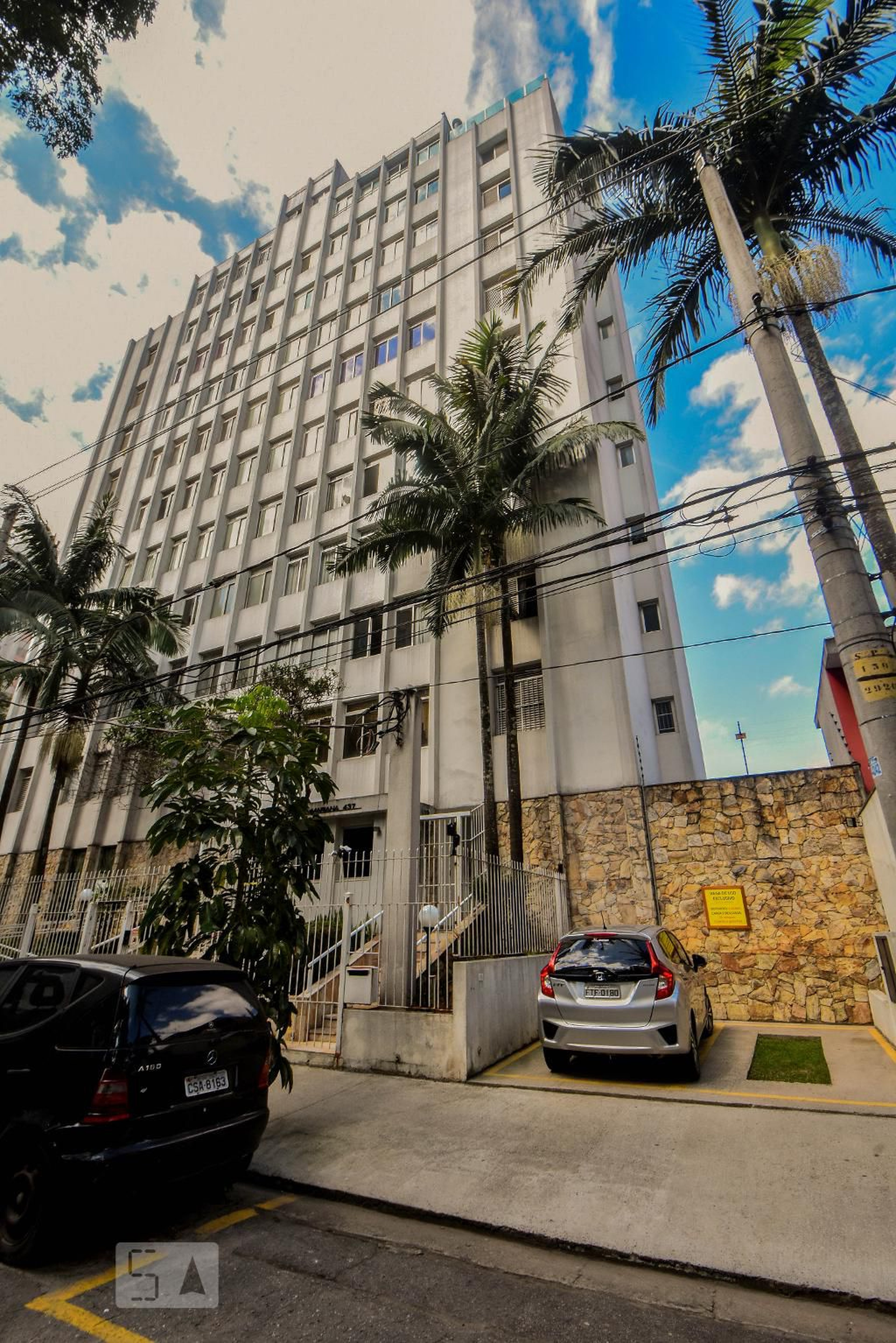 Prédio Condomínio Mariana