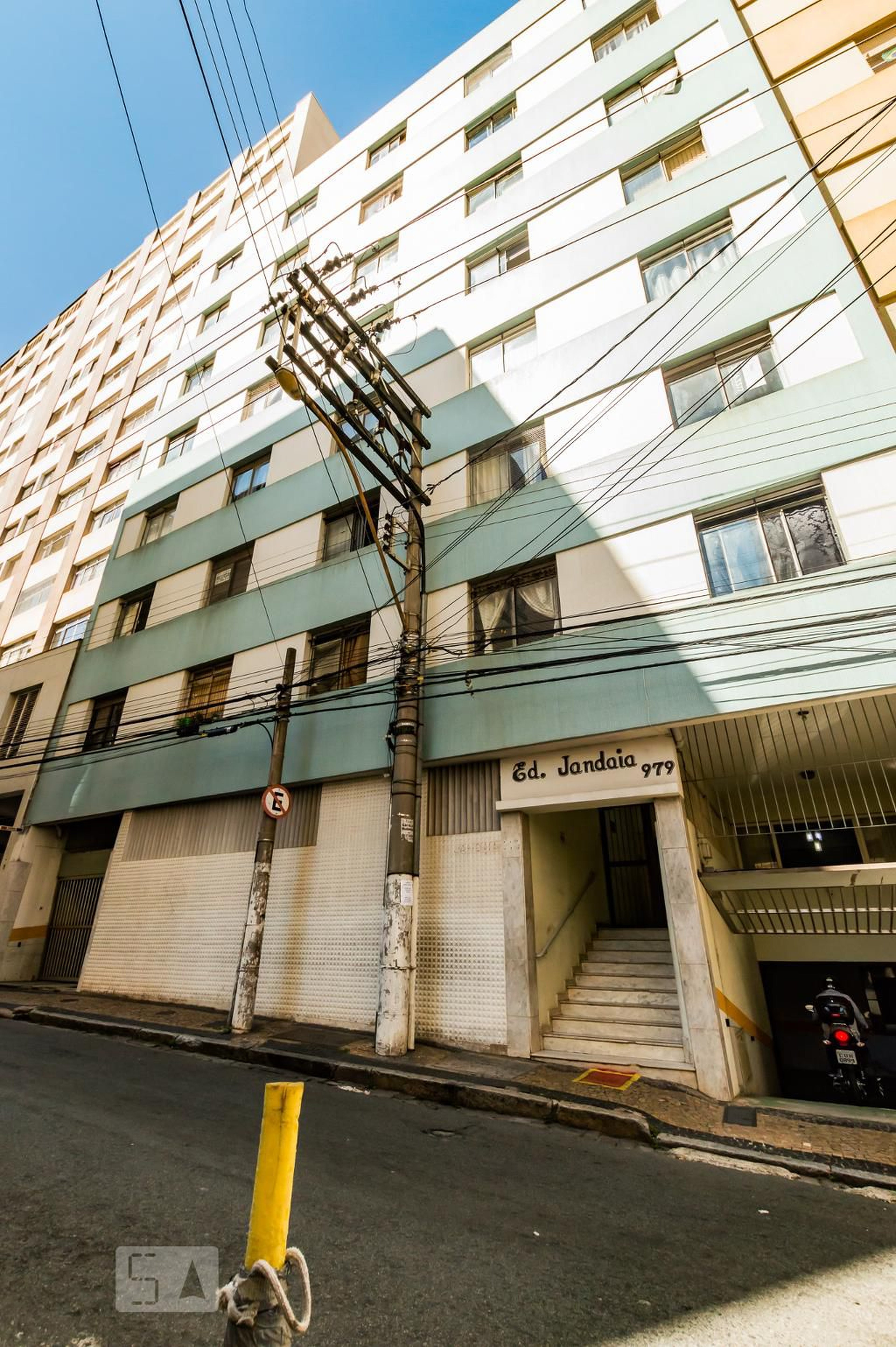 Fachada do Condomínio Condomínio em Rua Doutor Quirino, 979