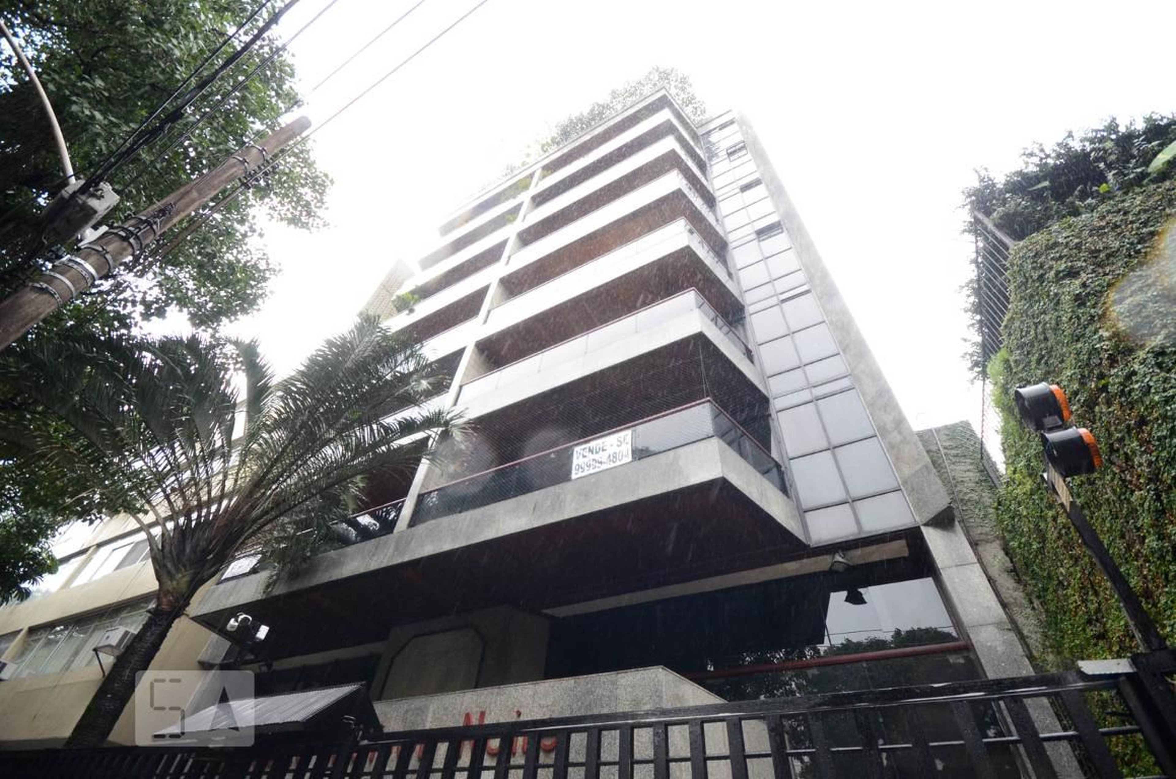 Fachada do Prédio Condomínio Residence Maison Noire