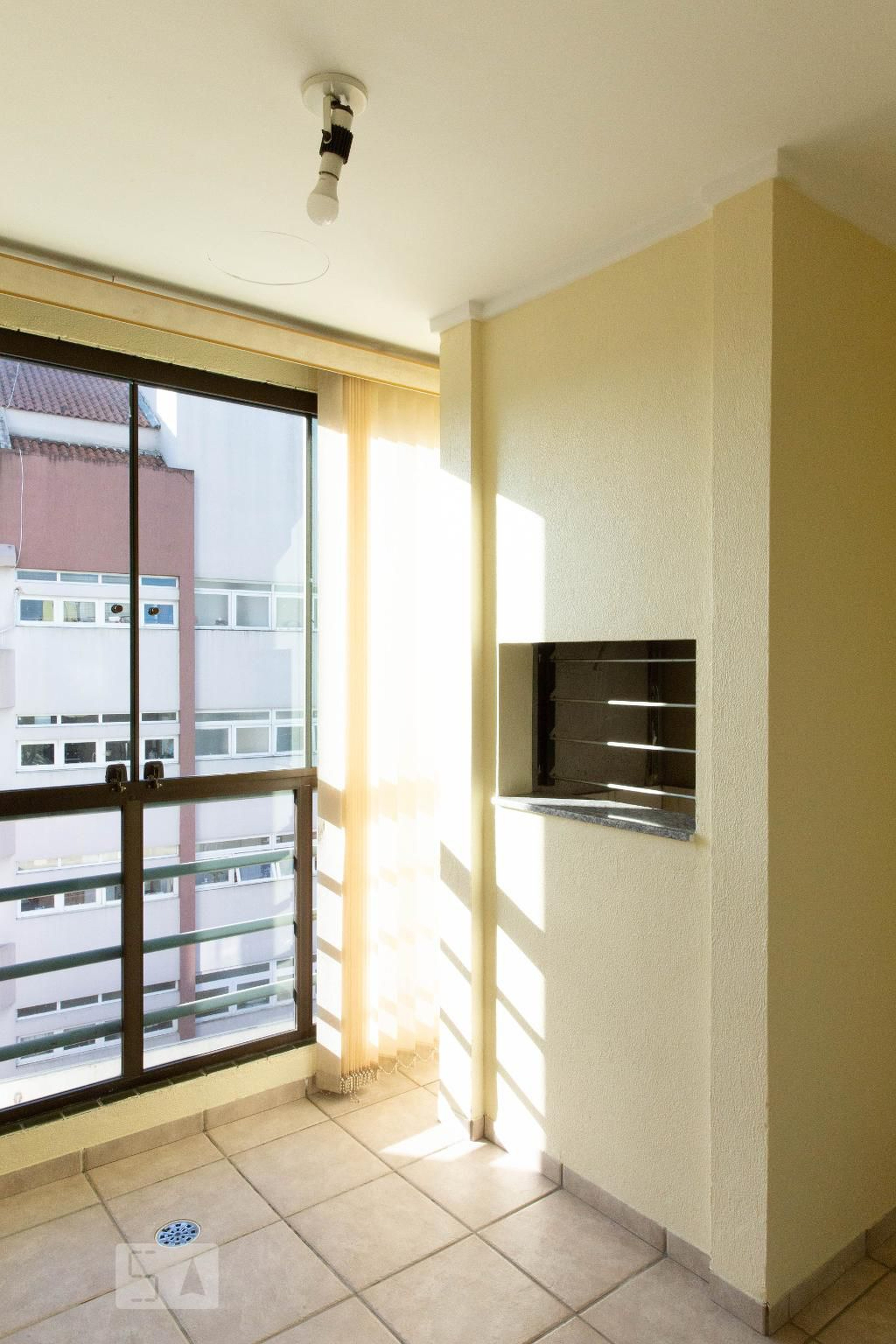 Churrasqueira - Maison Royale