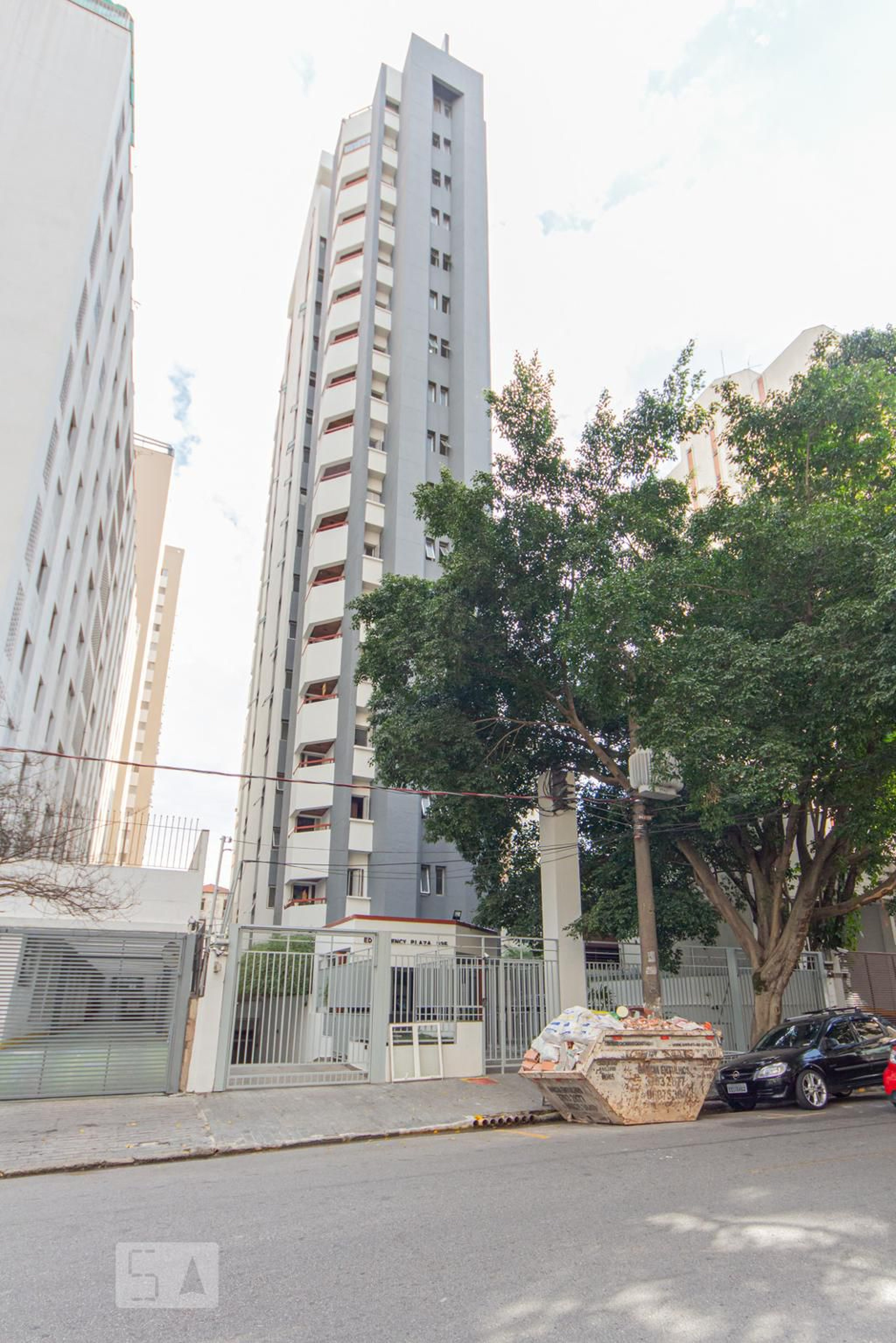 Fachada do prédio Edifício Regency Plaza