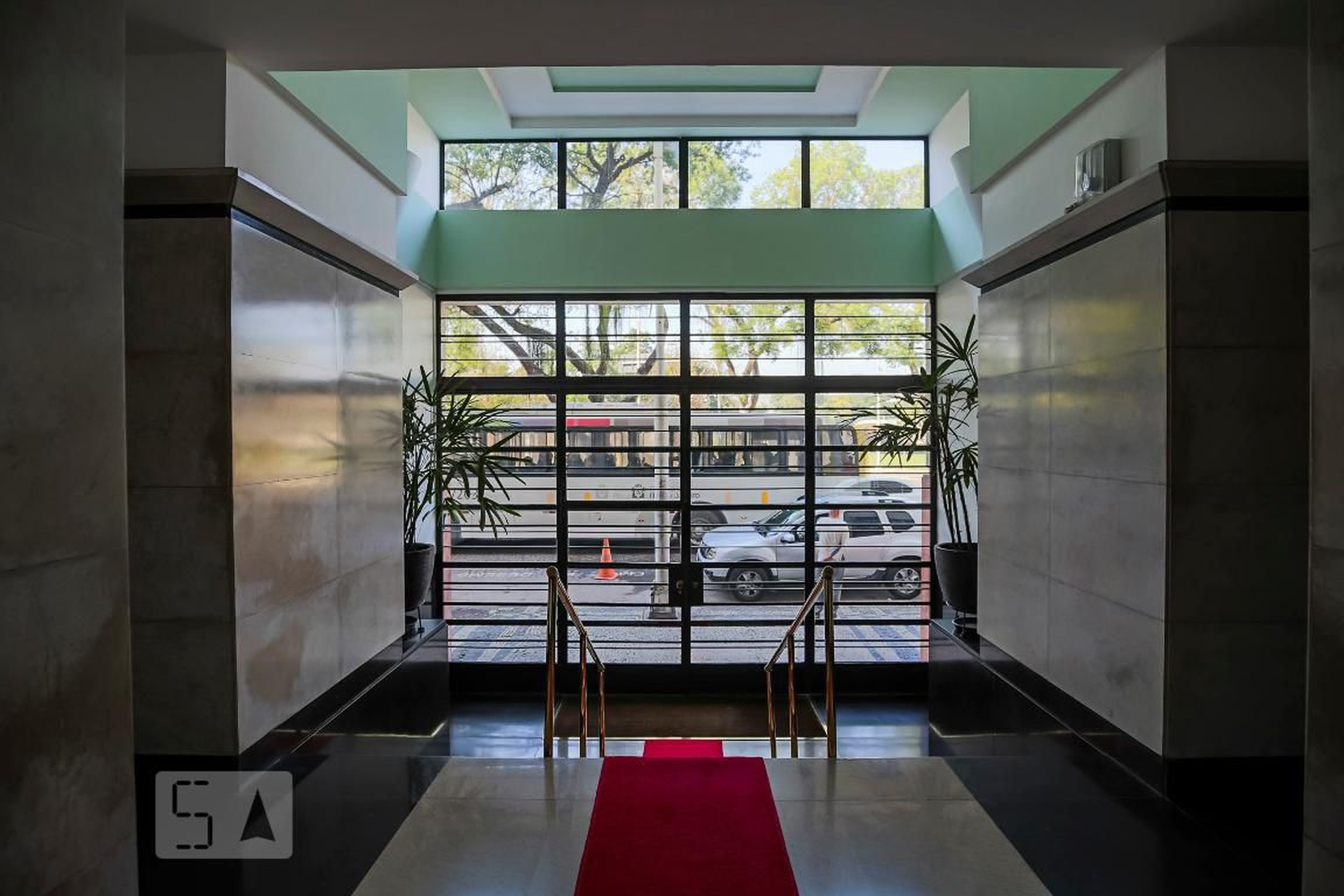 Entrada do Prédio - Edifício Beira Mar