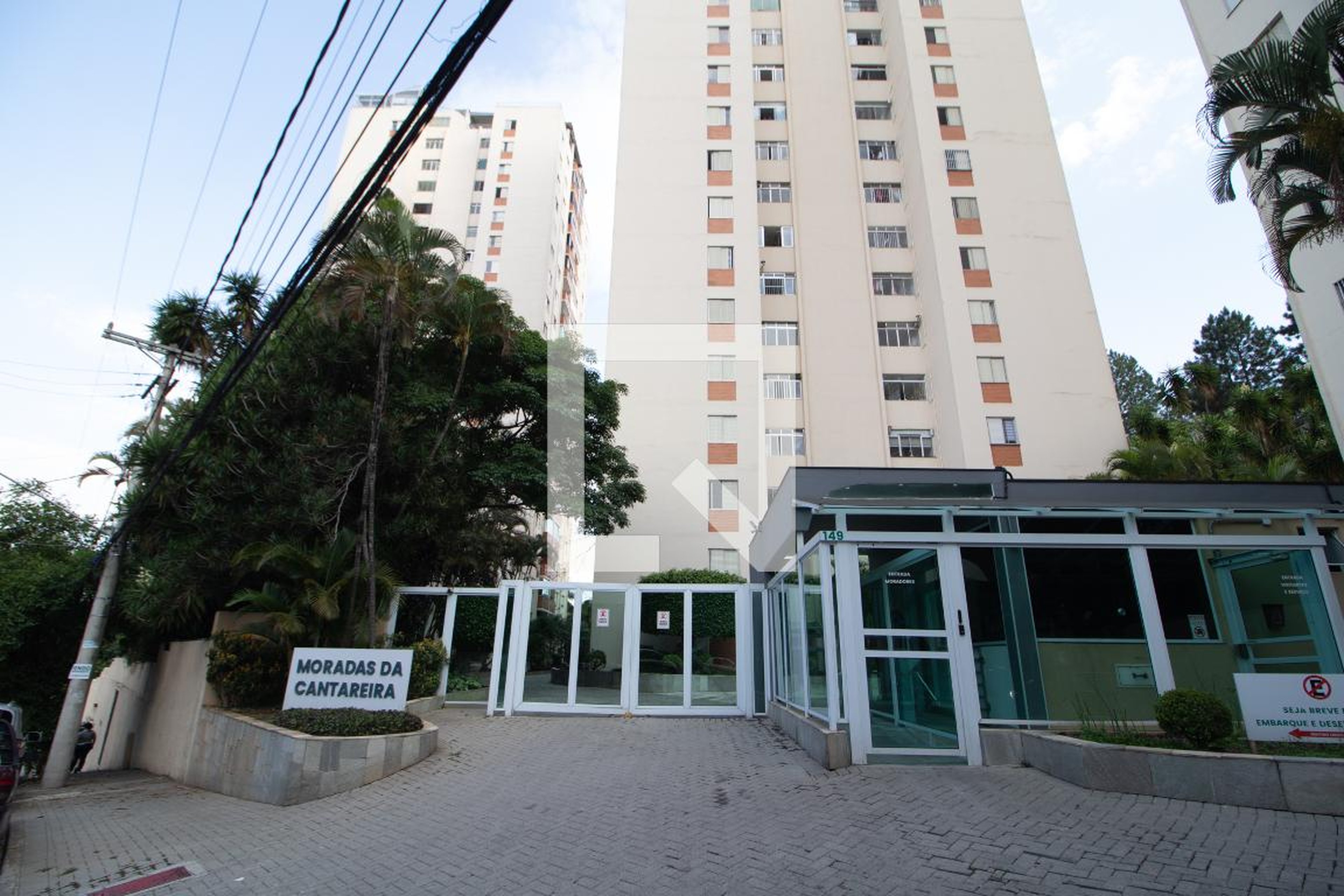 Fachada Condomínio Moradas da Cantareira