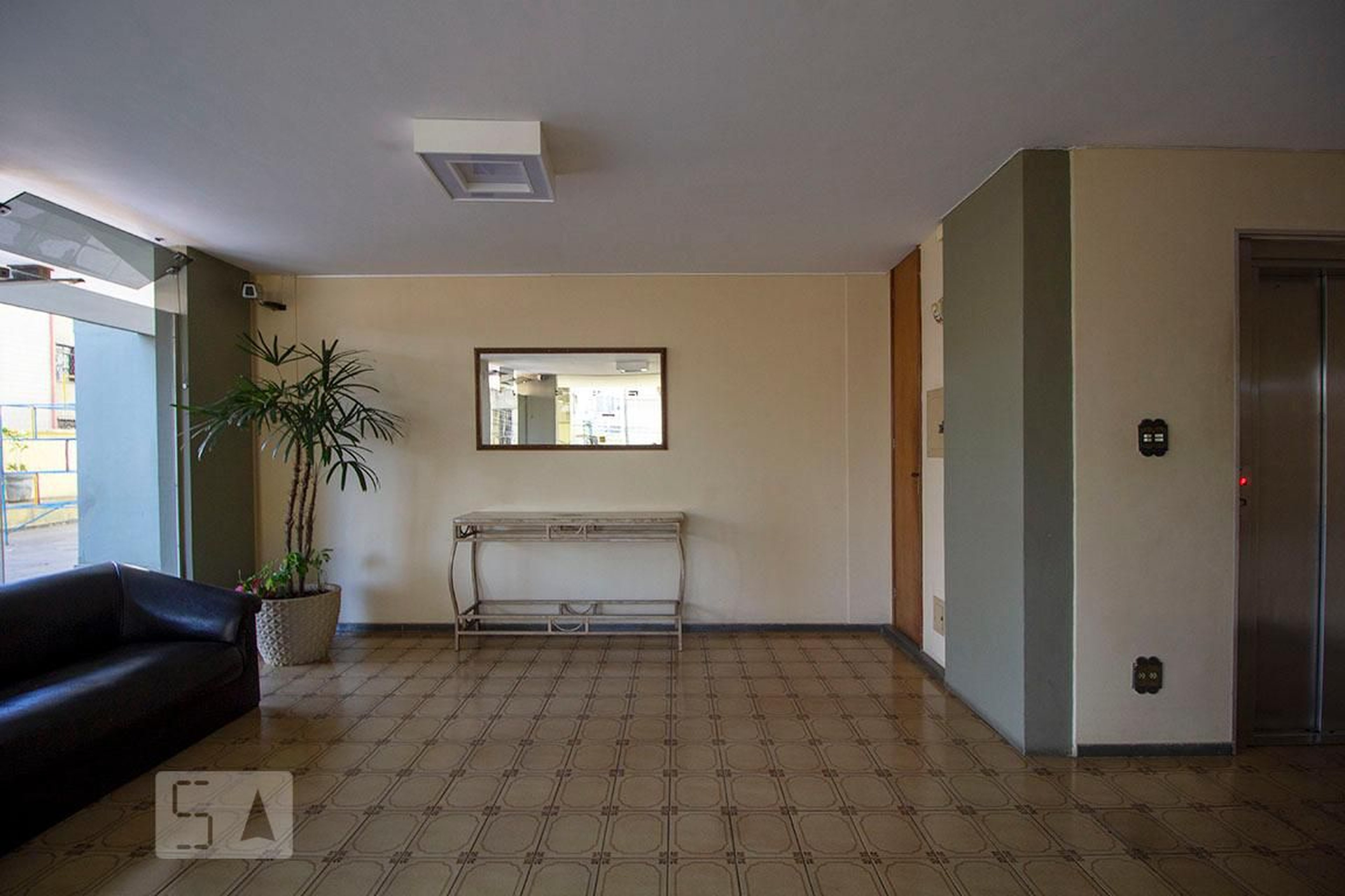 Hall - Edifício Donana