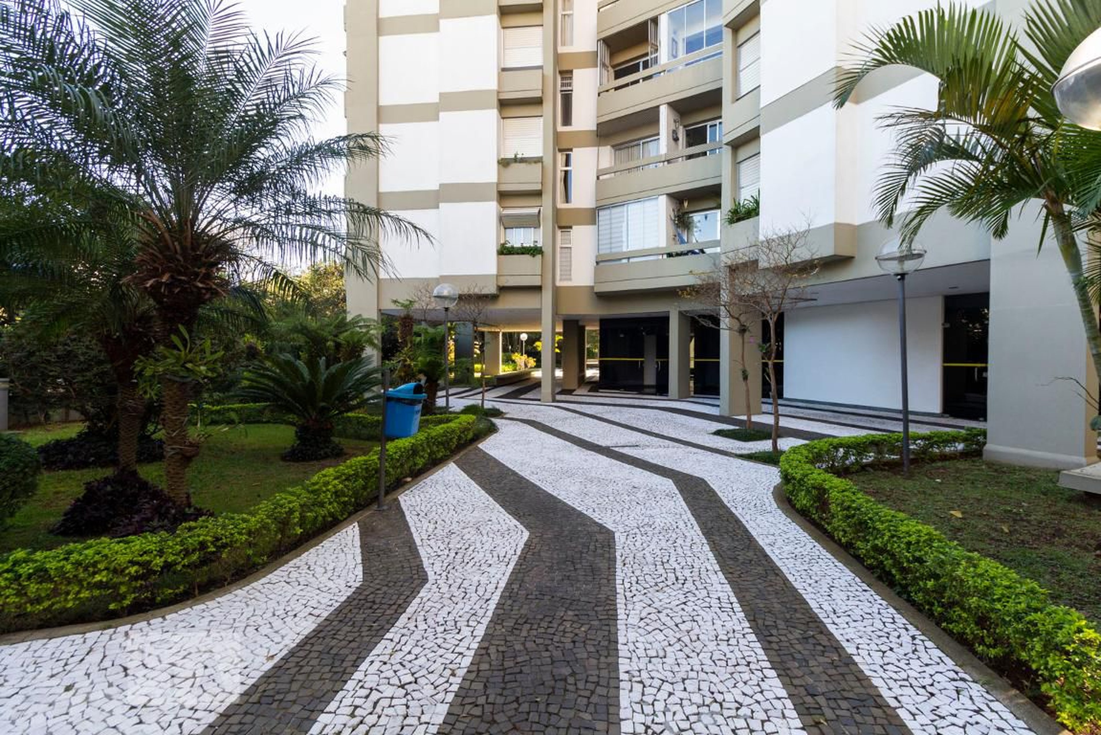 Área Externa - Jardim das Orquídeas