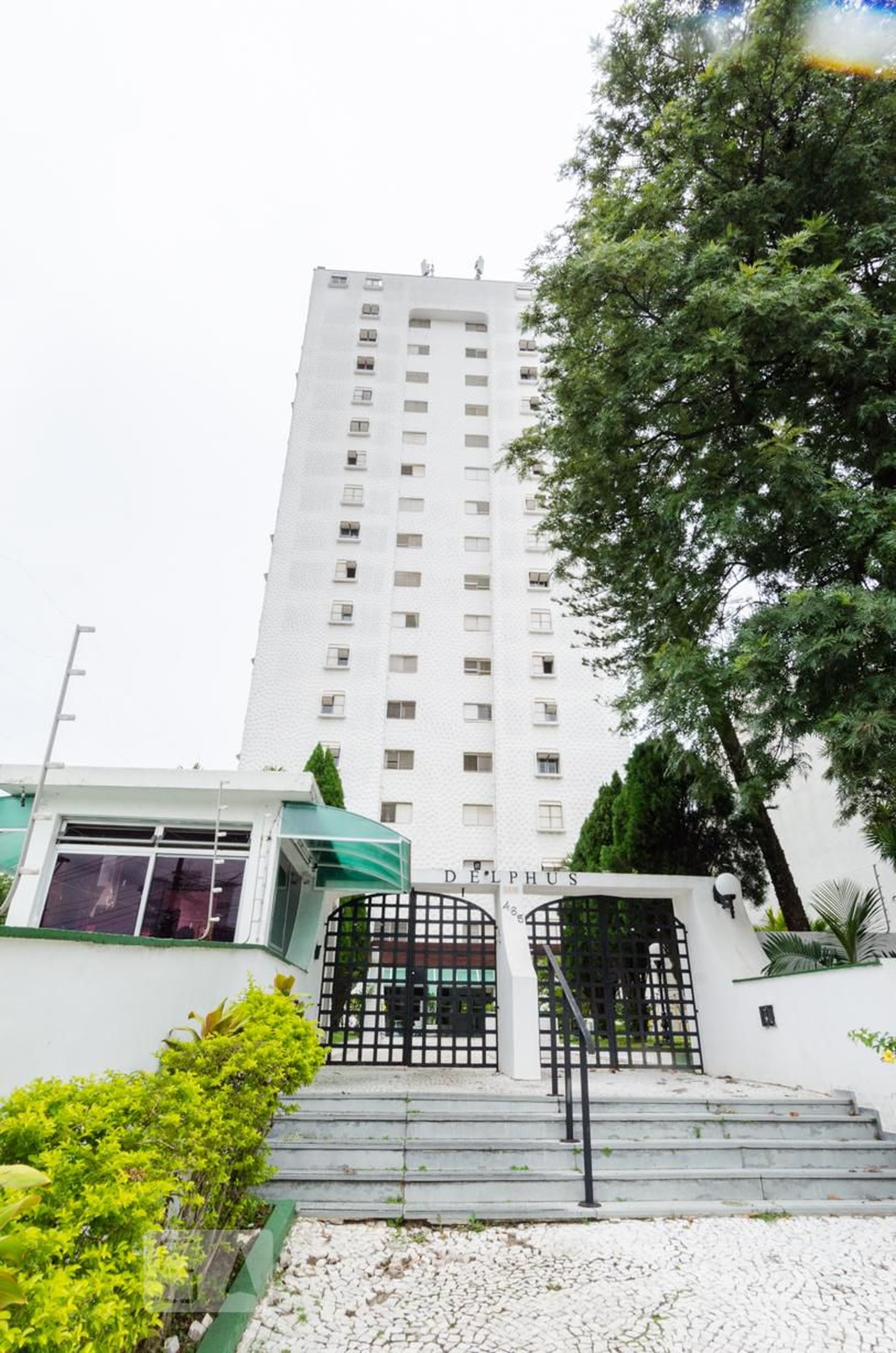 Fachada do Prédio Condomínio Delphus