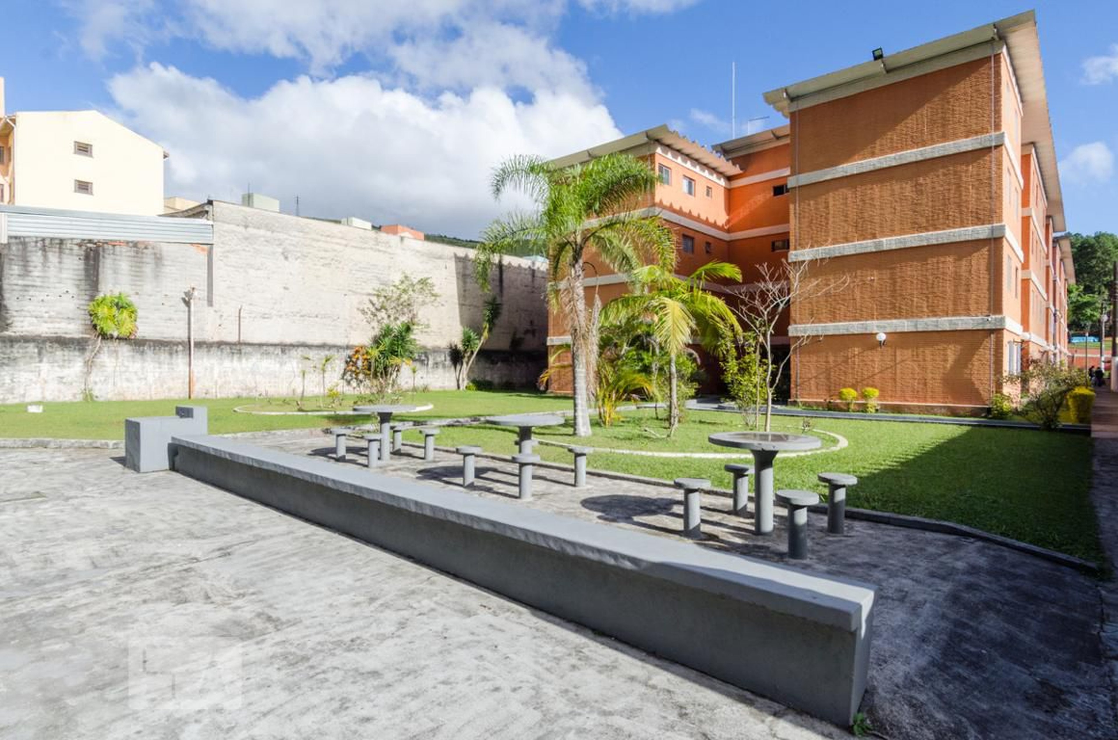 Academia - Conjunto Residencial Tiradentes