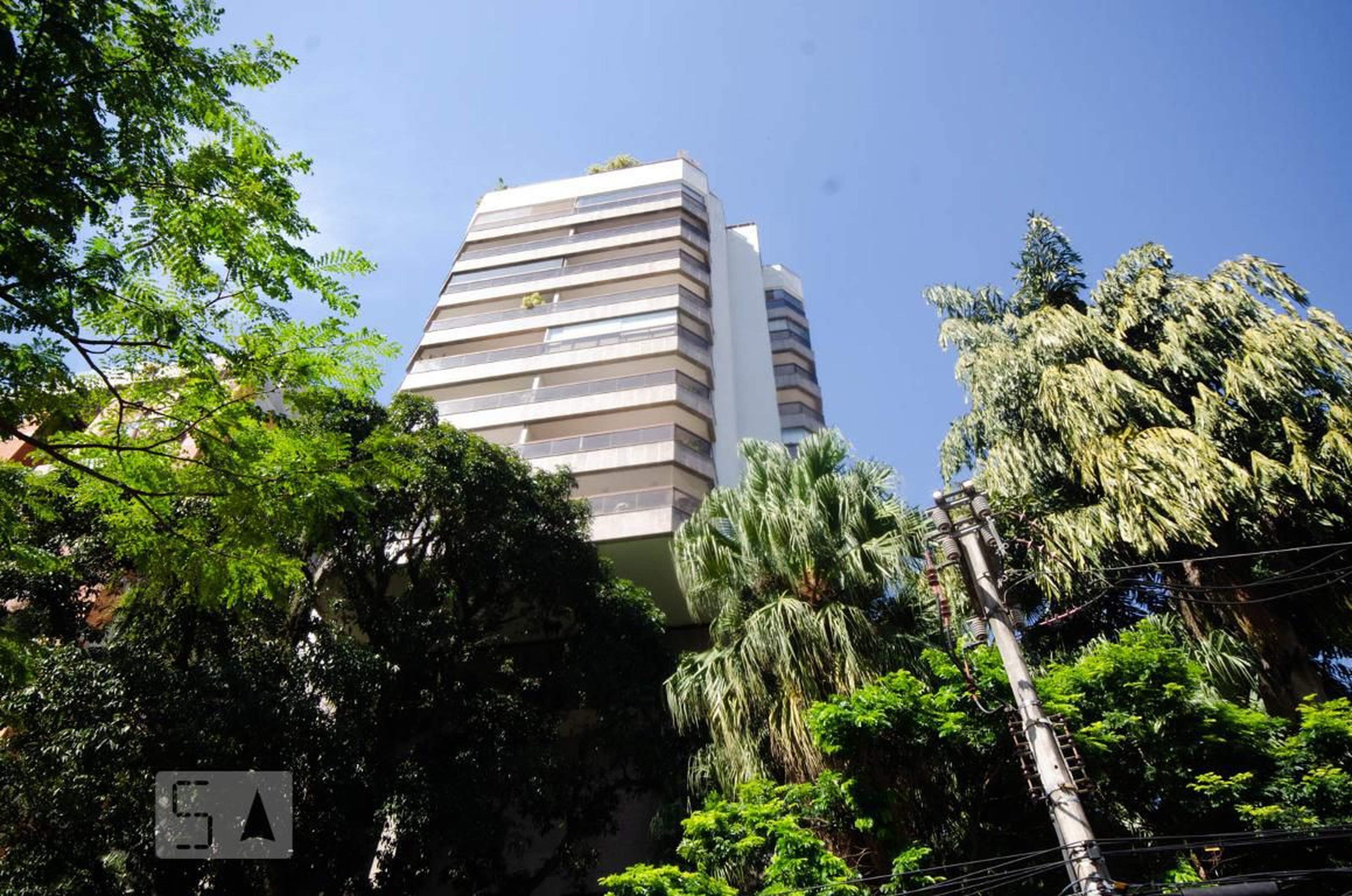 Fachada do Prédio Condomínio Castelo Sant' Angelo