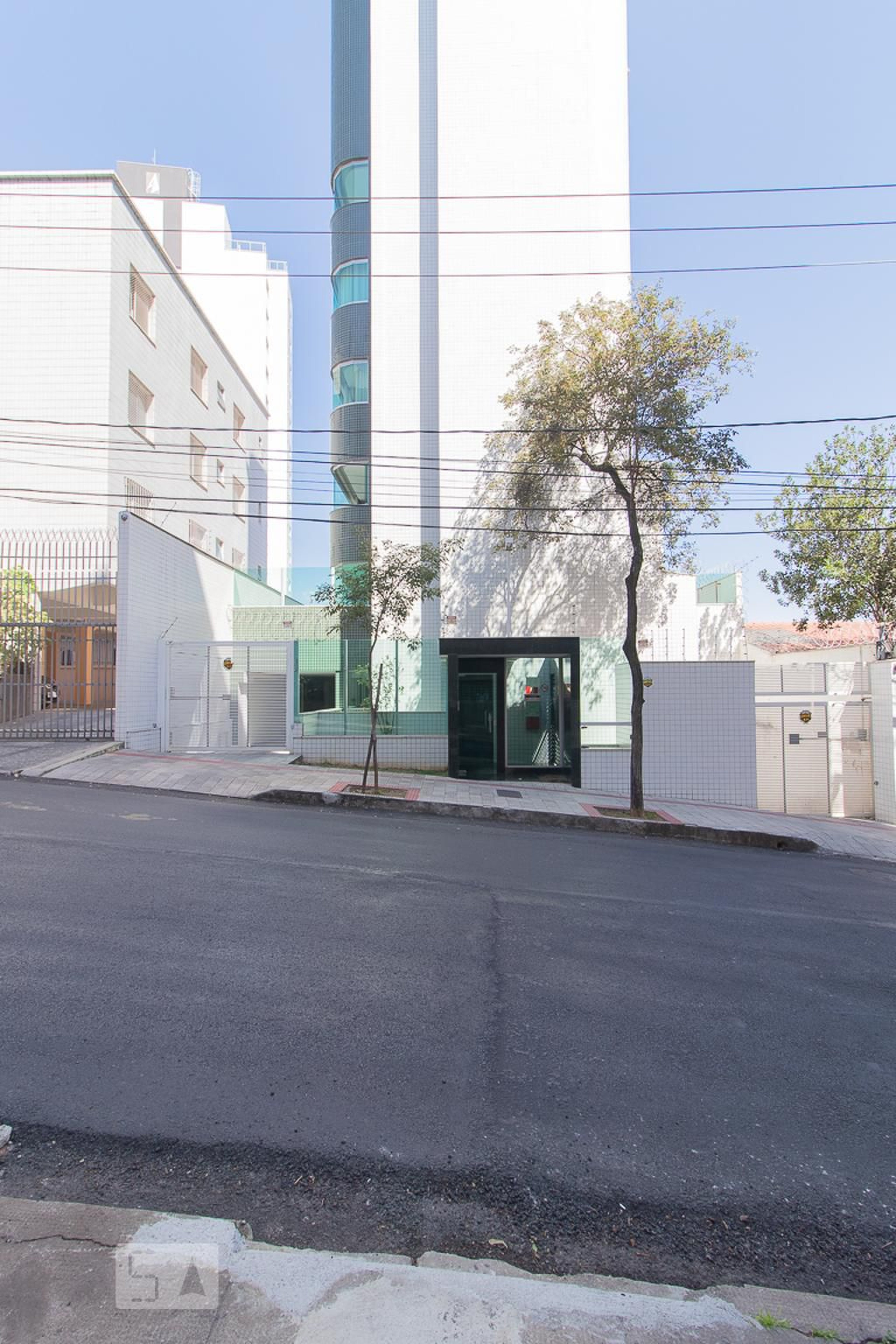 Fachada Condomínio Mont Dellavar