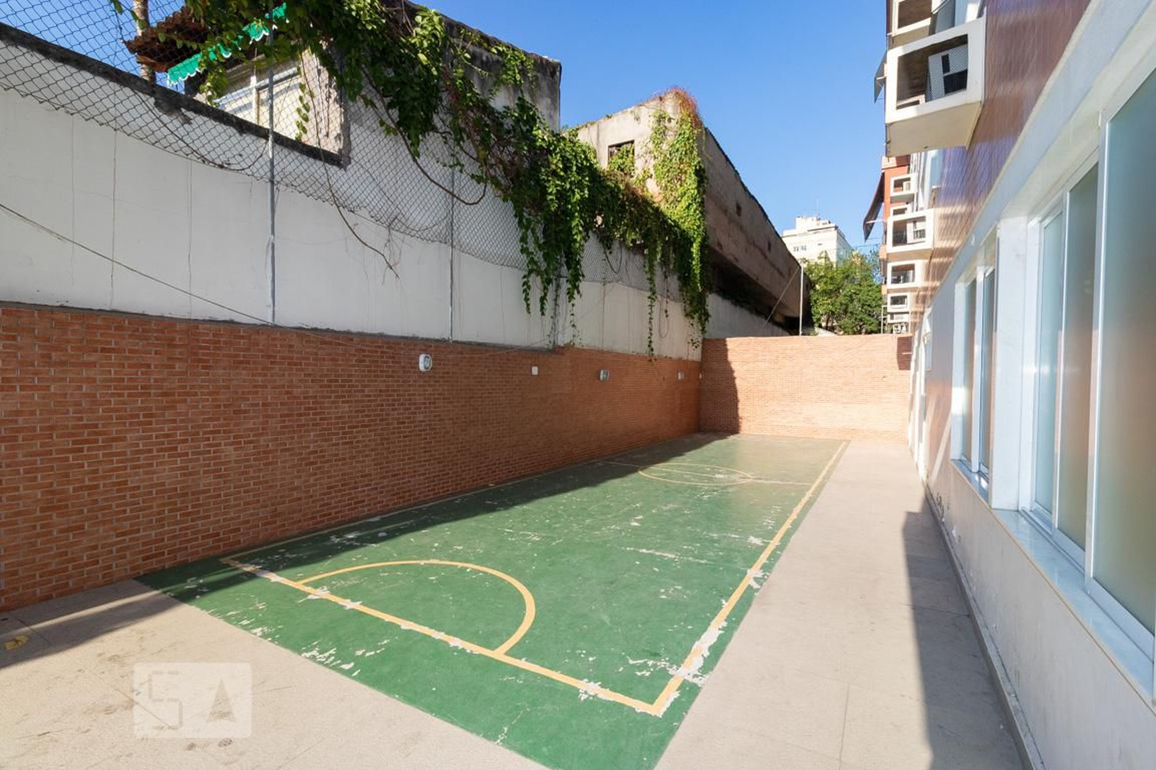 Quadra - Edifício Renata