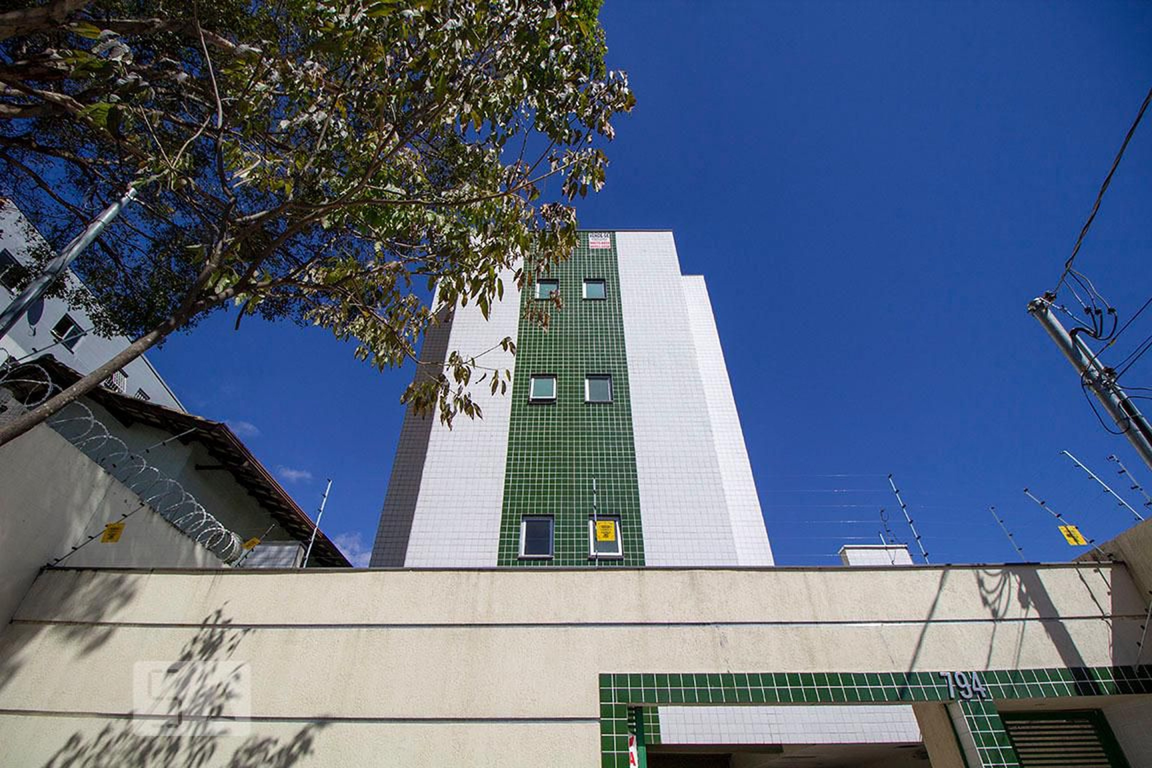 Fachada Condomínio em Rua Corcovado, 794