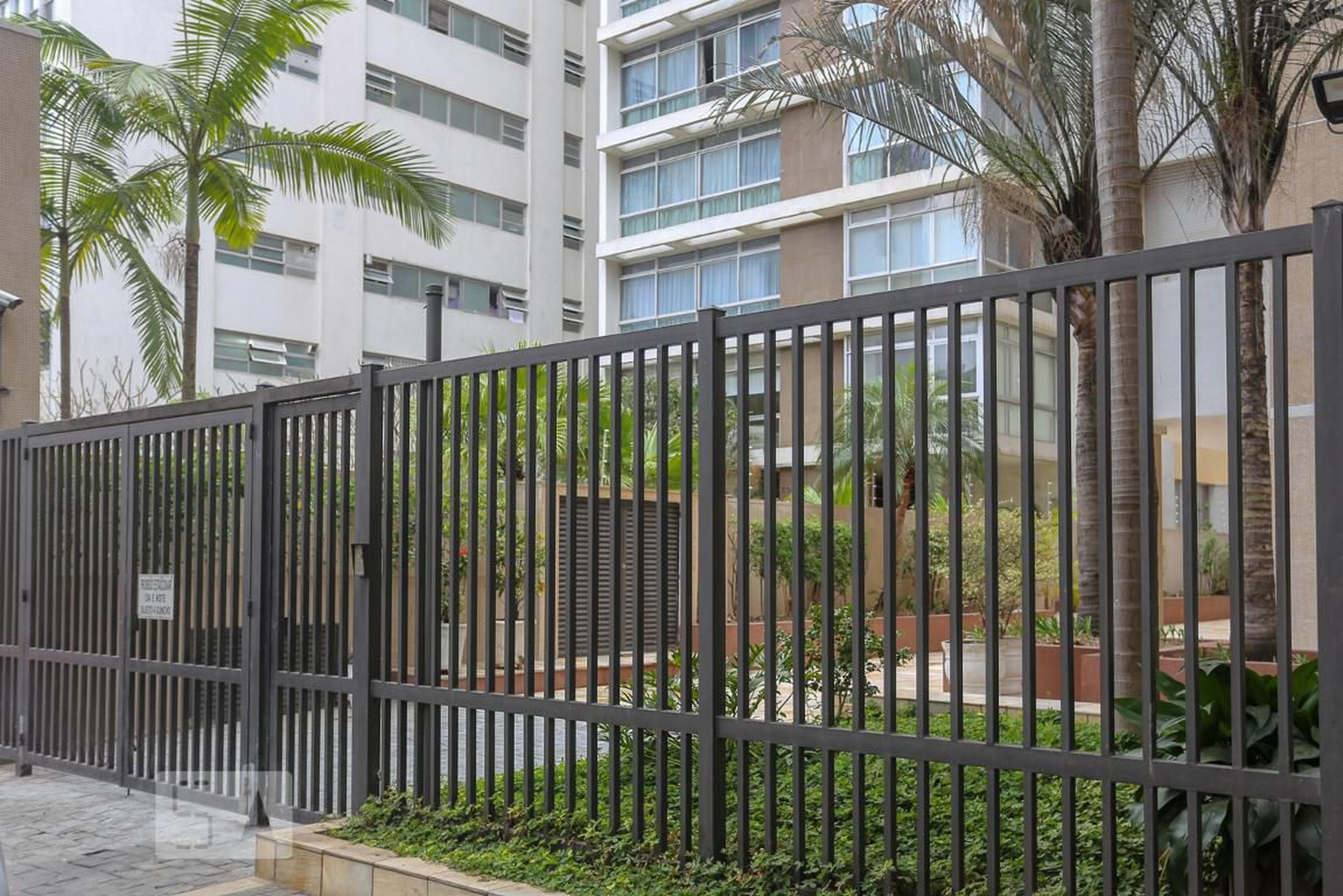 Fachada do Condominio Edifício Kent