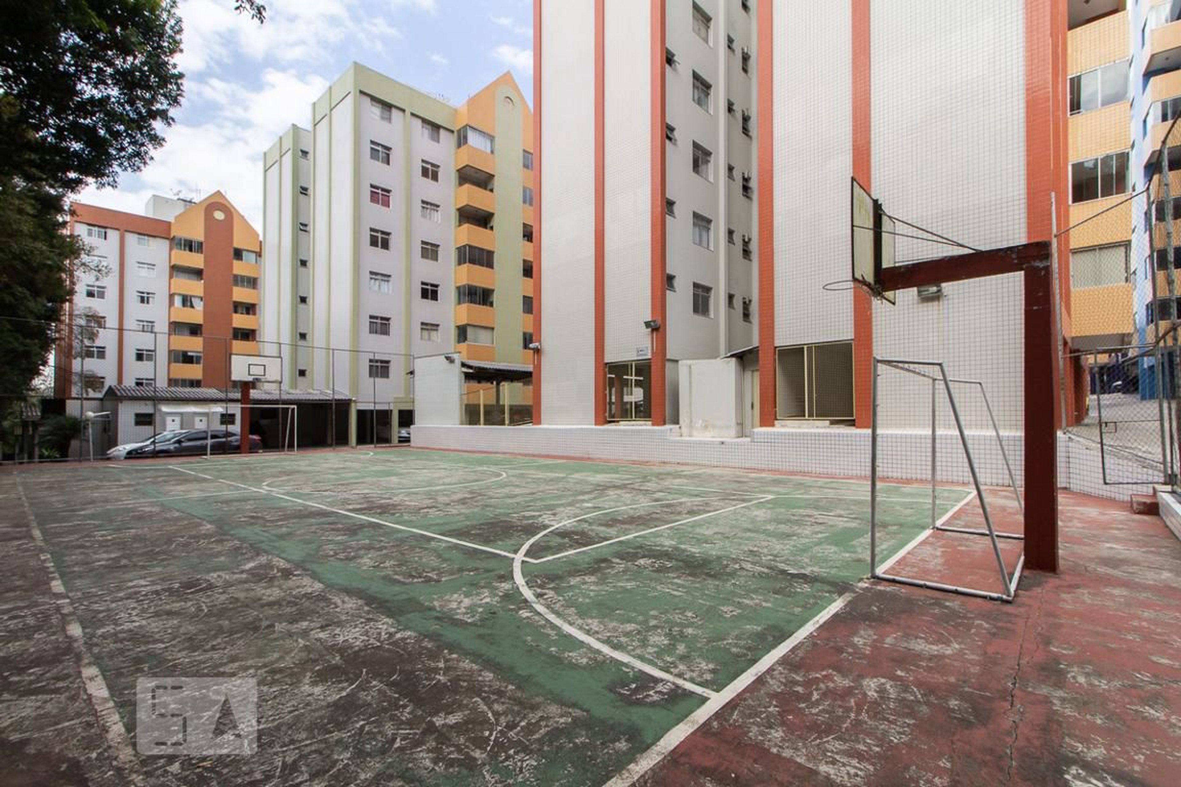 Quadra - Residêncial Colinas dos Poetas