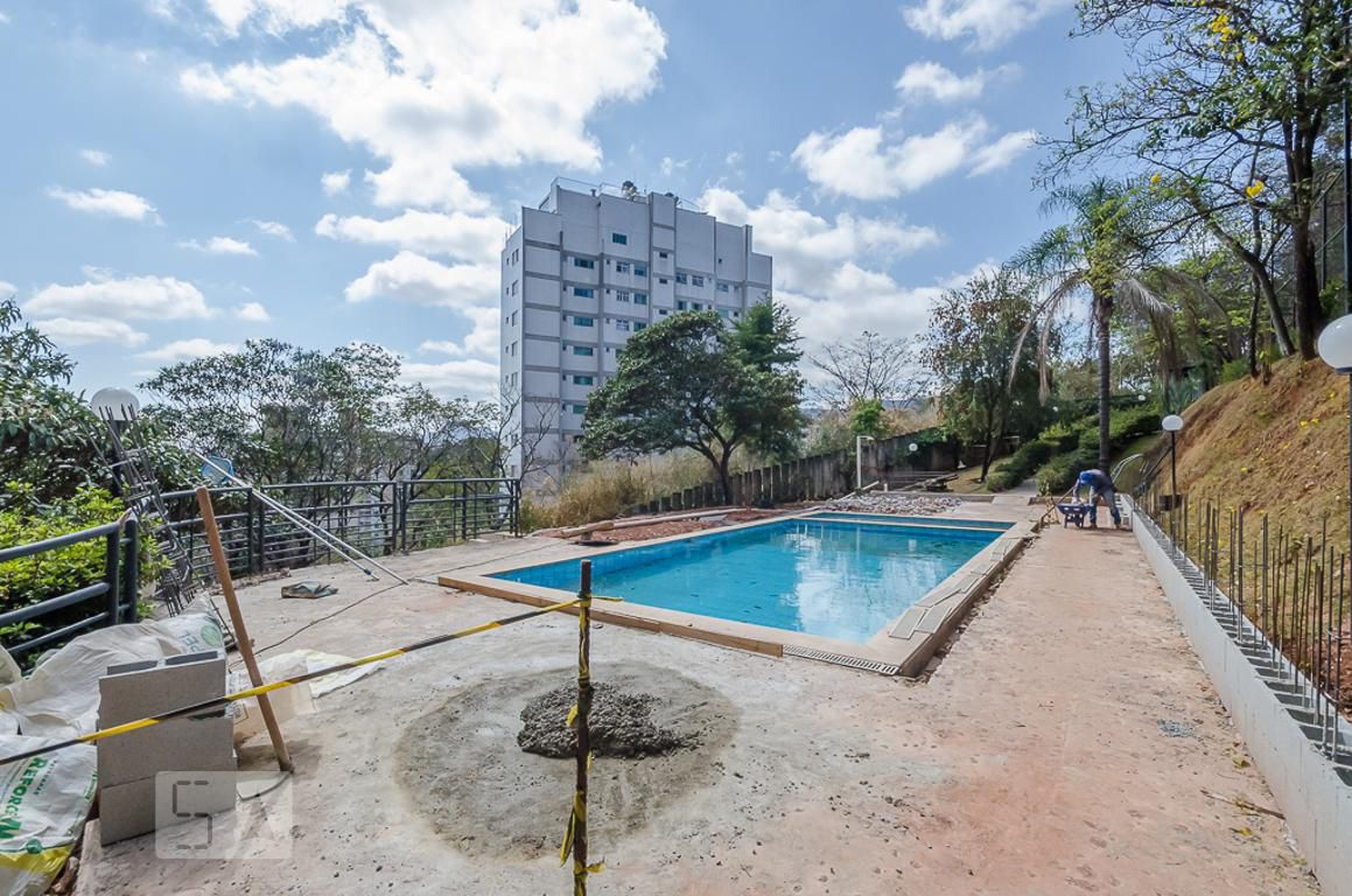 Piscina - Edifício Isadora Duncan