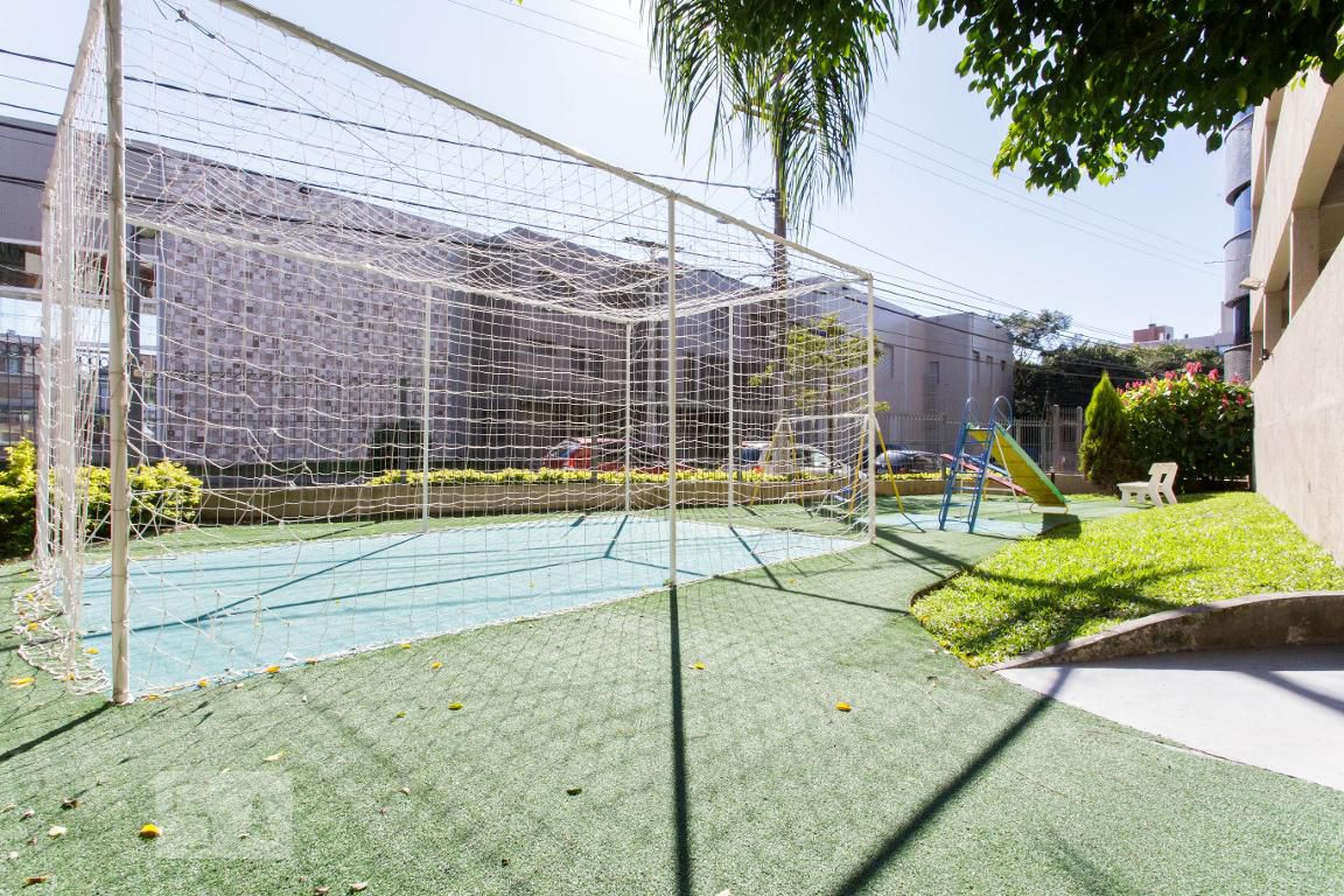 Playground - Bolívar de Orleans