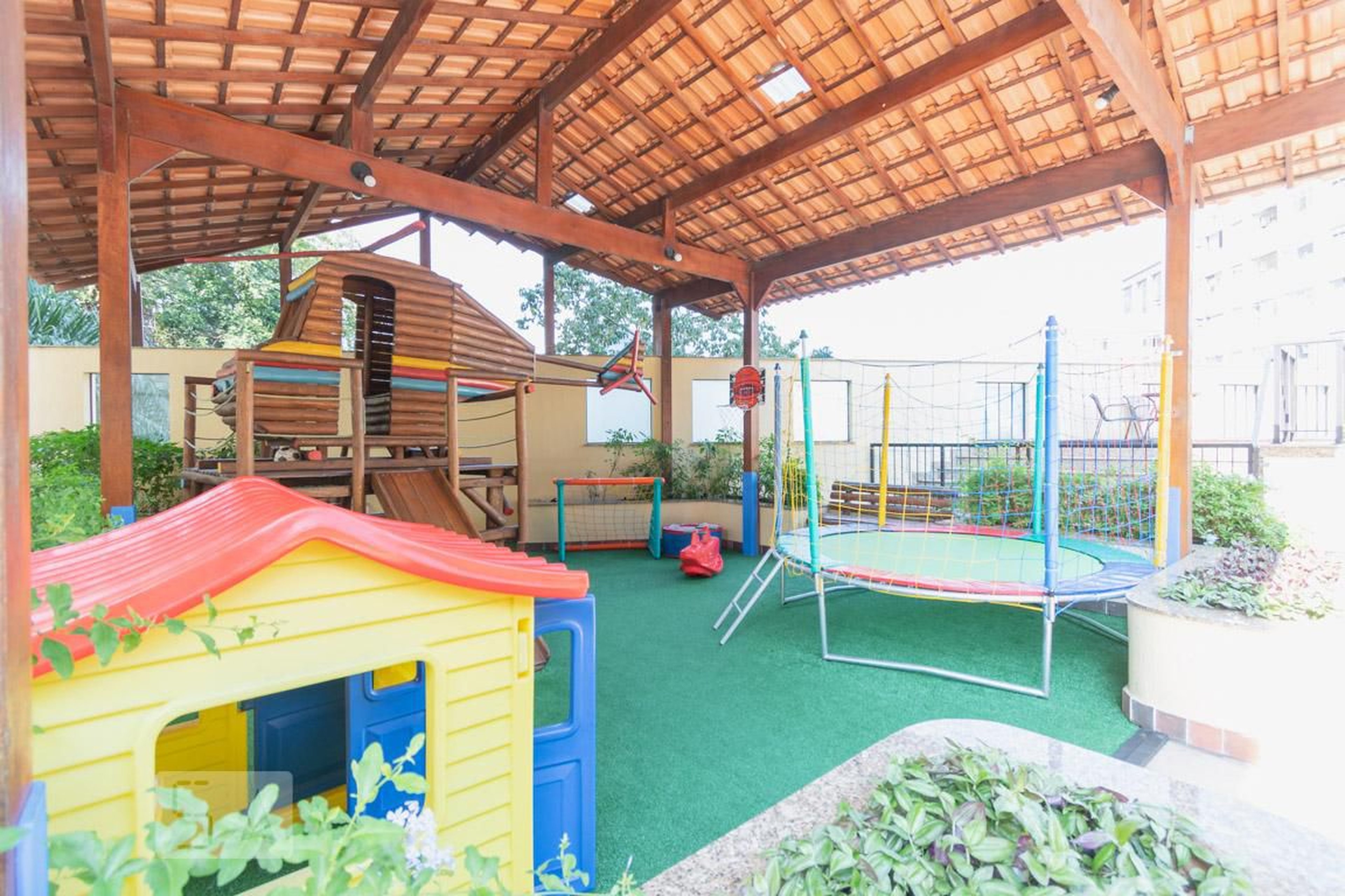 Playground - Buena Vista