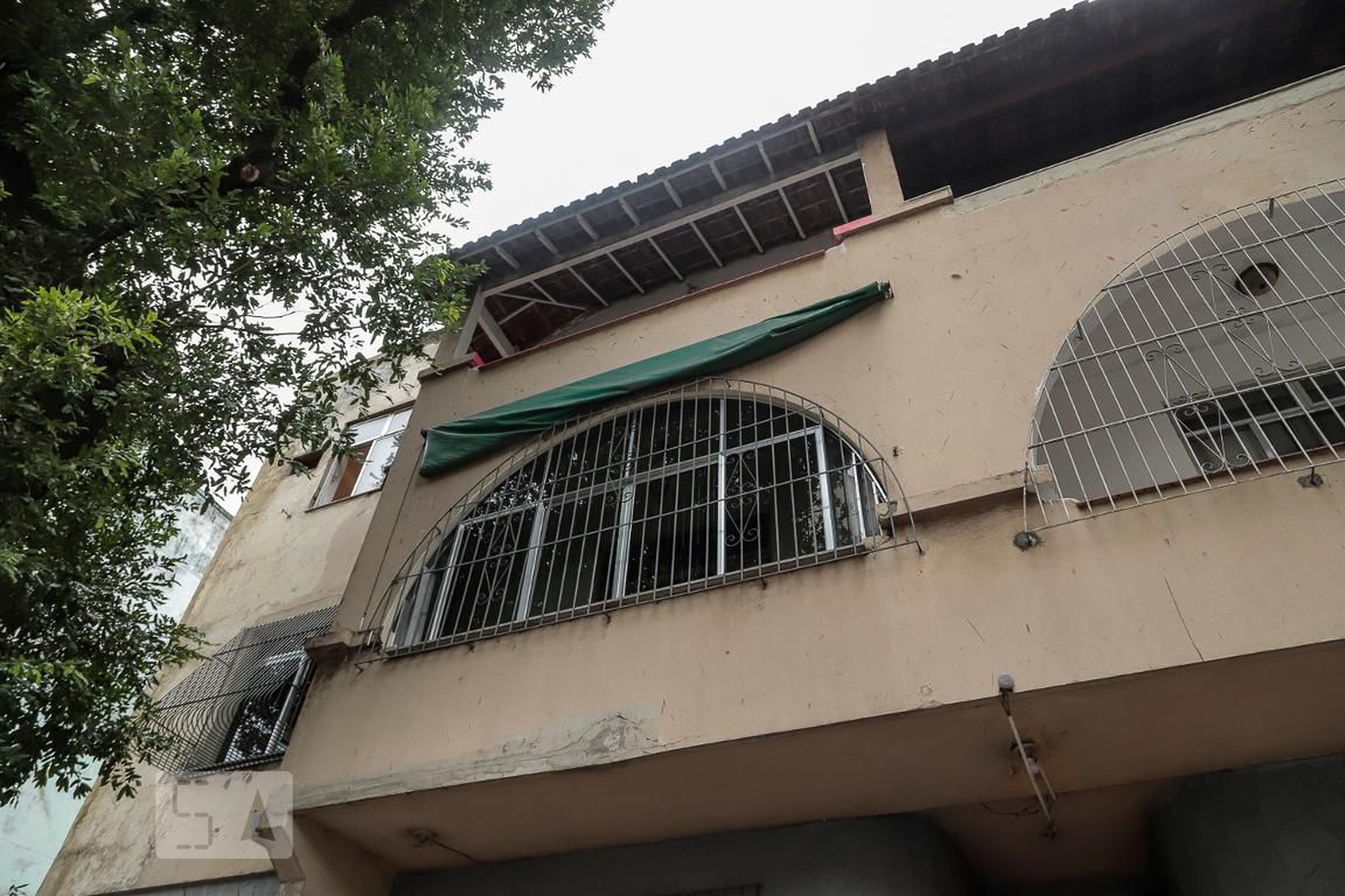 Fachada Condomínio em Rua Barão do Bom Retiro, 1572