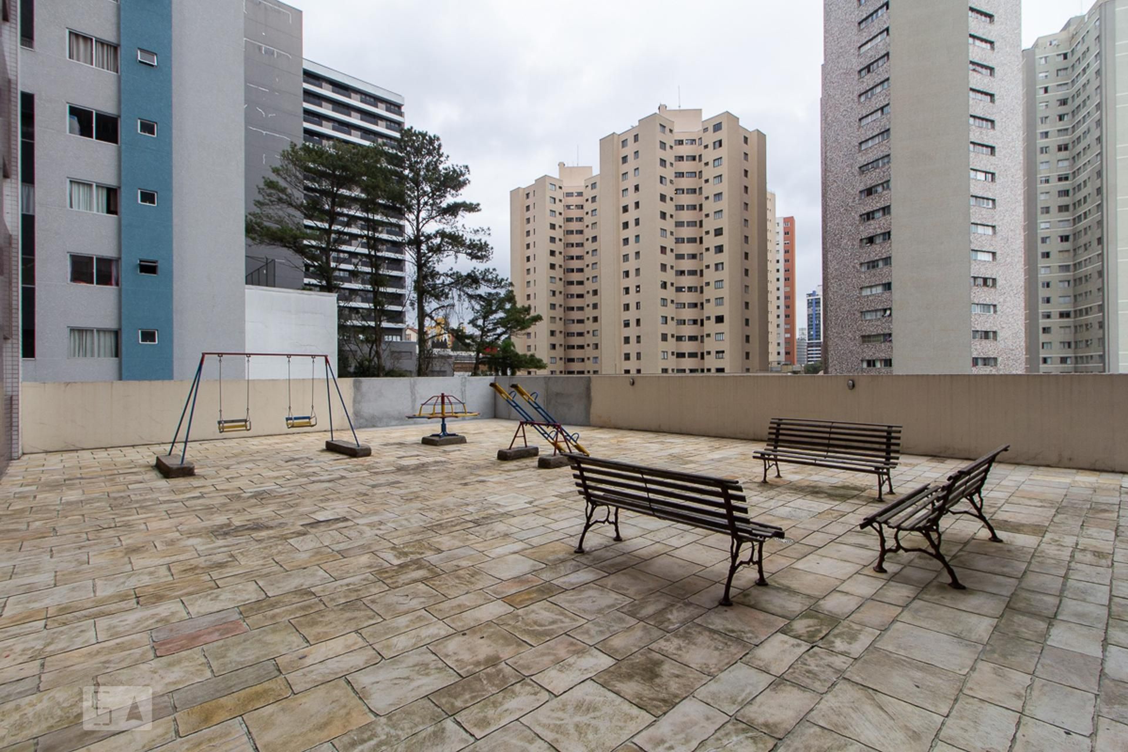 Playground - Ed. Lynx